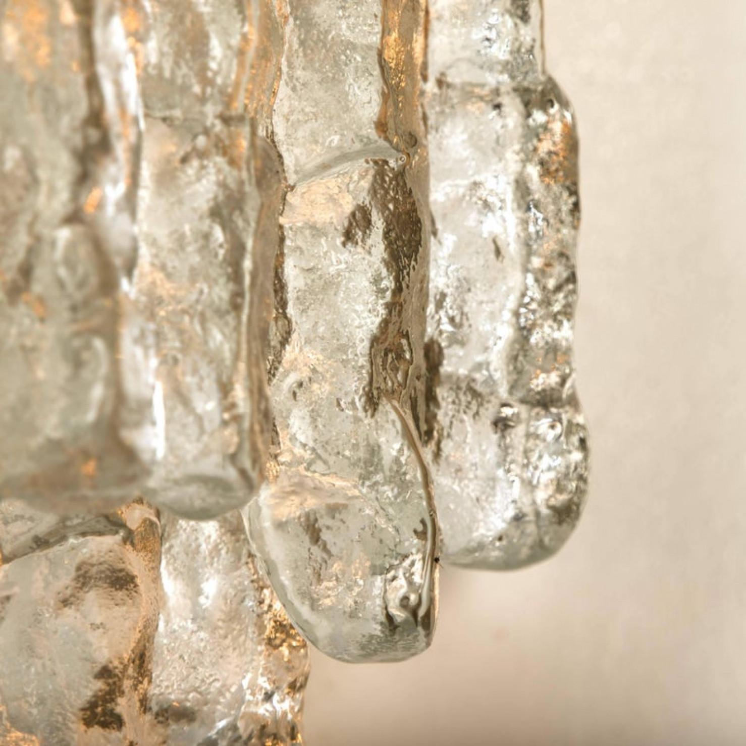 One of The Six Kalmar Ice Glass Wall Sconces by J.T. Kalmar, Austria, 1970s For Sale 8