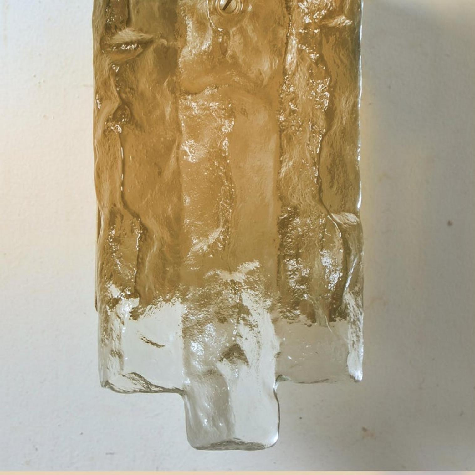 One of The Six Kalmar Ice Glass Wall Sconces by J.T. Kalmar, Austria, 1970s In Excellent Condition For Sale In Rijssen, NL