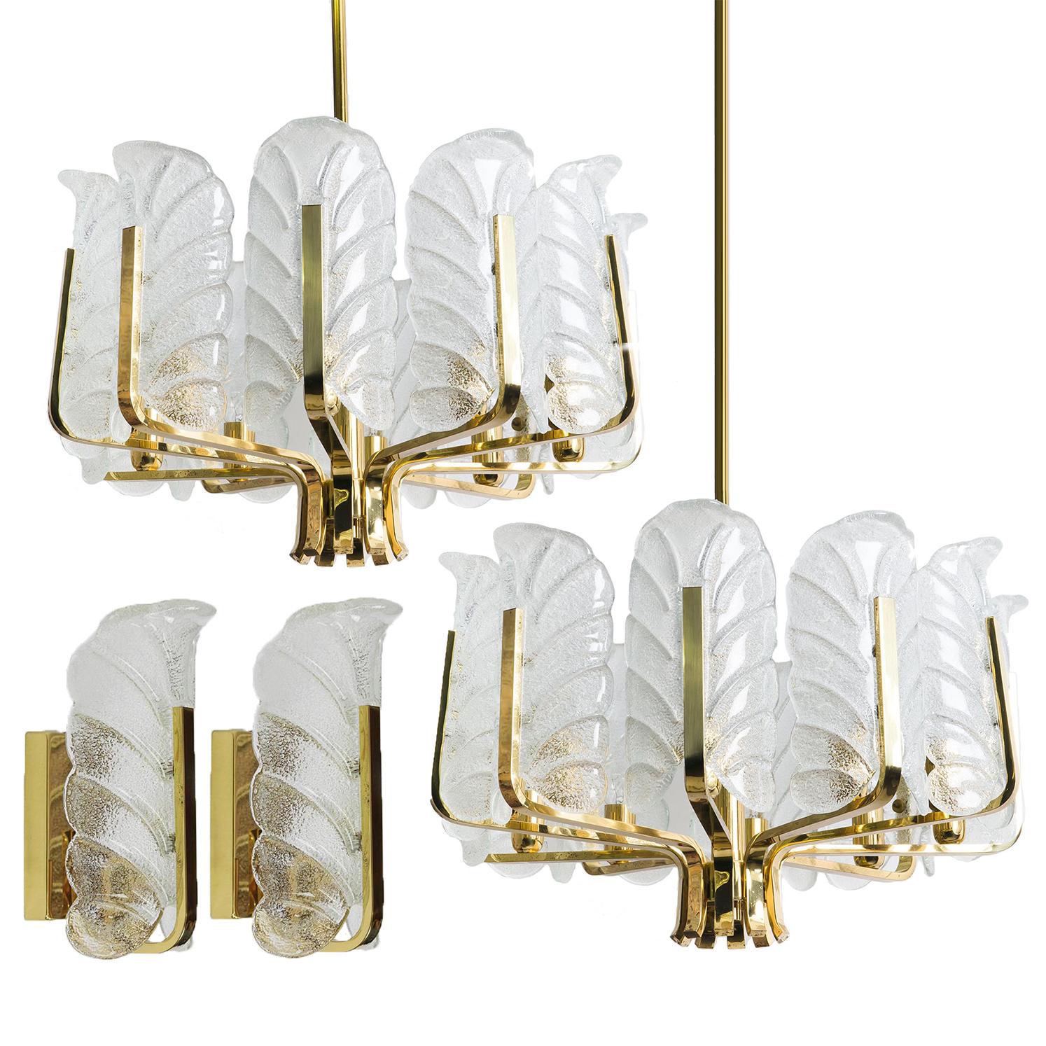 One of the Six Large Fagerlund Glass Leaves Brass Chandelier by Orrefors, 1960s In Good Condition For Sale In Rijssen, NL