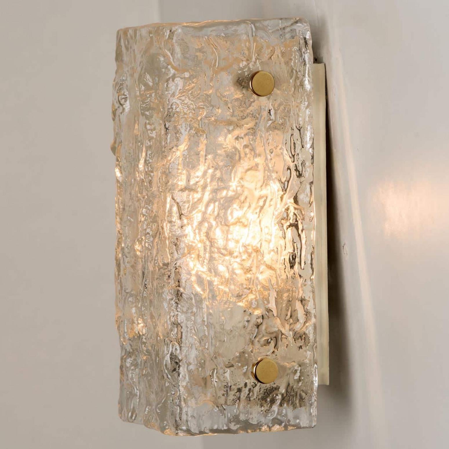 One Of The Six Rock Textured Glass Wall Lights J.T. Kalmar, 1960s In Good Condition For Sale In Rijssen, NL