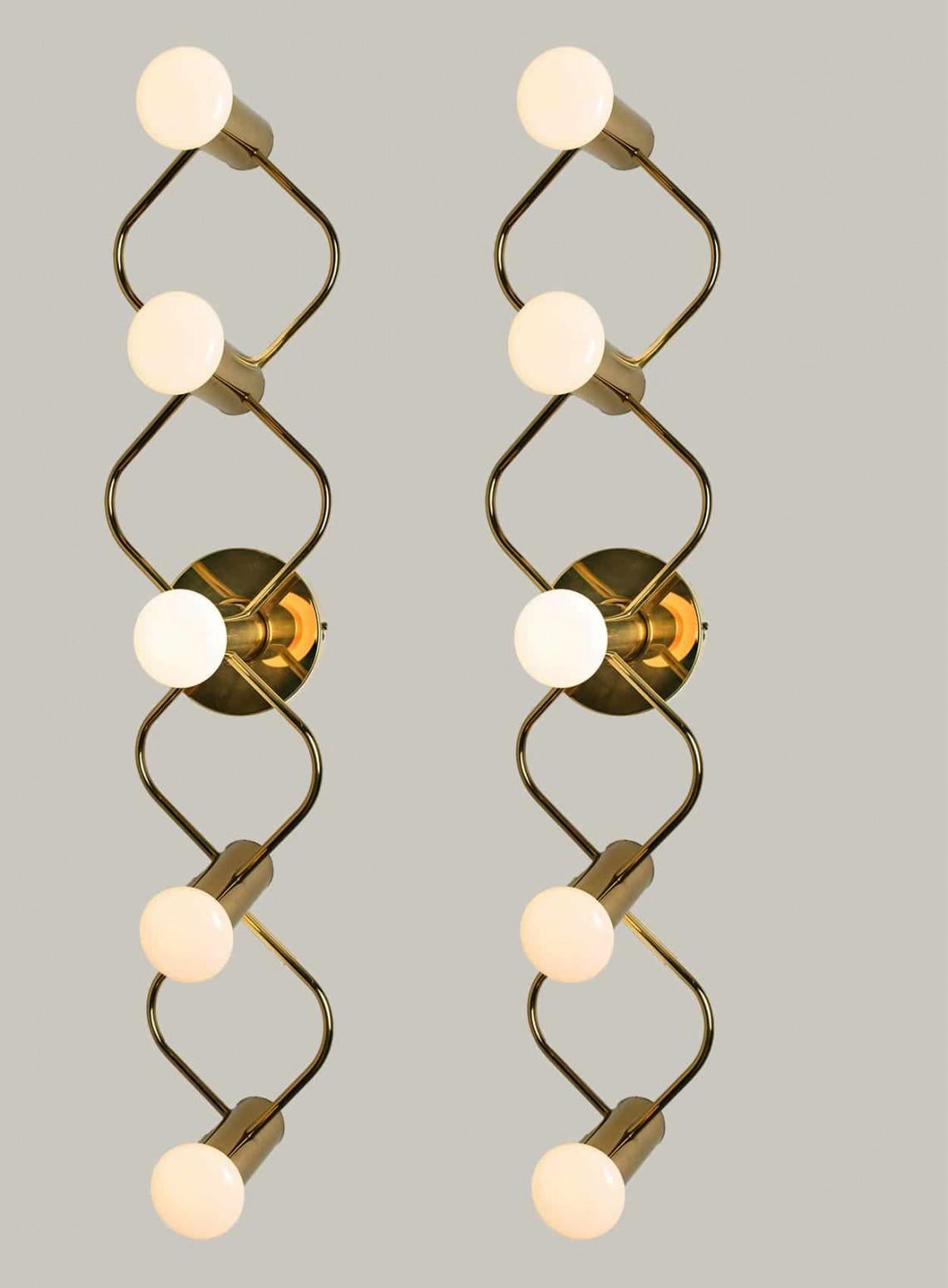 A gorgeous pair of Sciolari-style ceiling or wall lights by Leola. Made of chromed brass, Germany, 1970s.

Please notice the price is for one piece, two pieces available.

Dimensions:
Height: 6.70