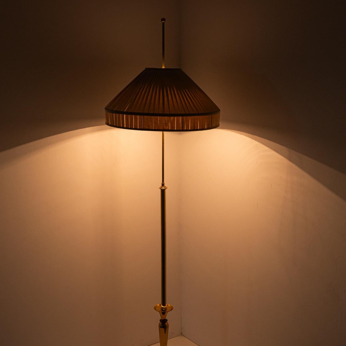 One of the Two Floor Lamps With Modern twist , Germany, 1960 For Sale 8