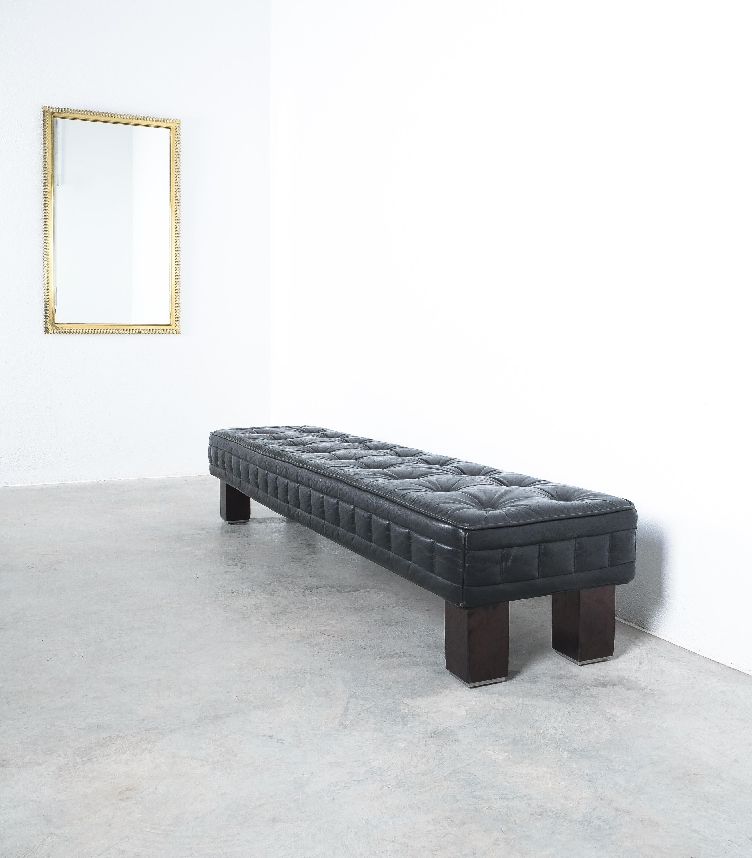 tufted leather banquette