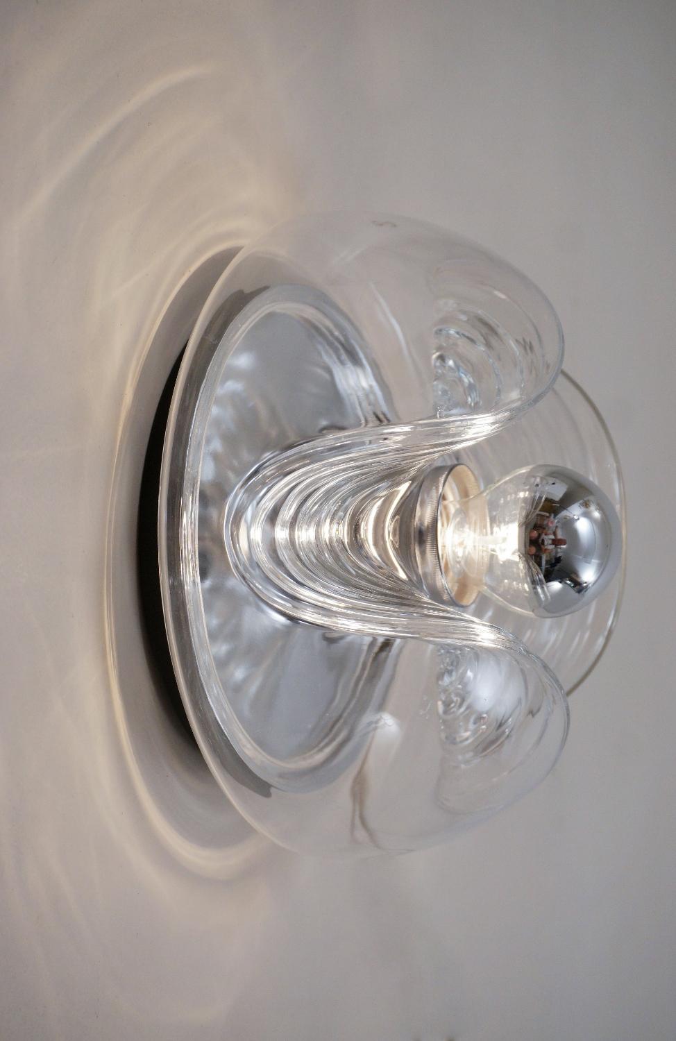 One of Three Pairs Koch & Lowy Clear Glass Wall Lights by Peill Putzler, 1970 6