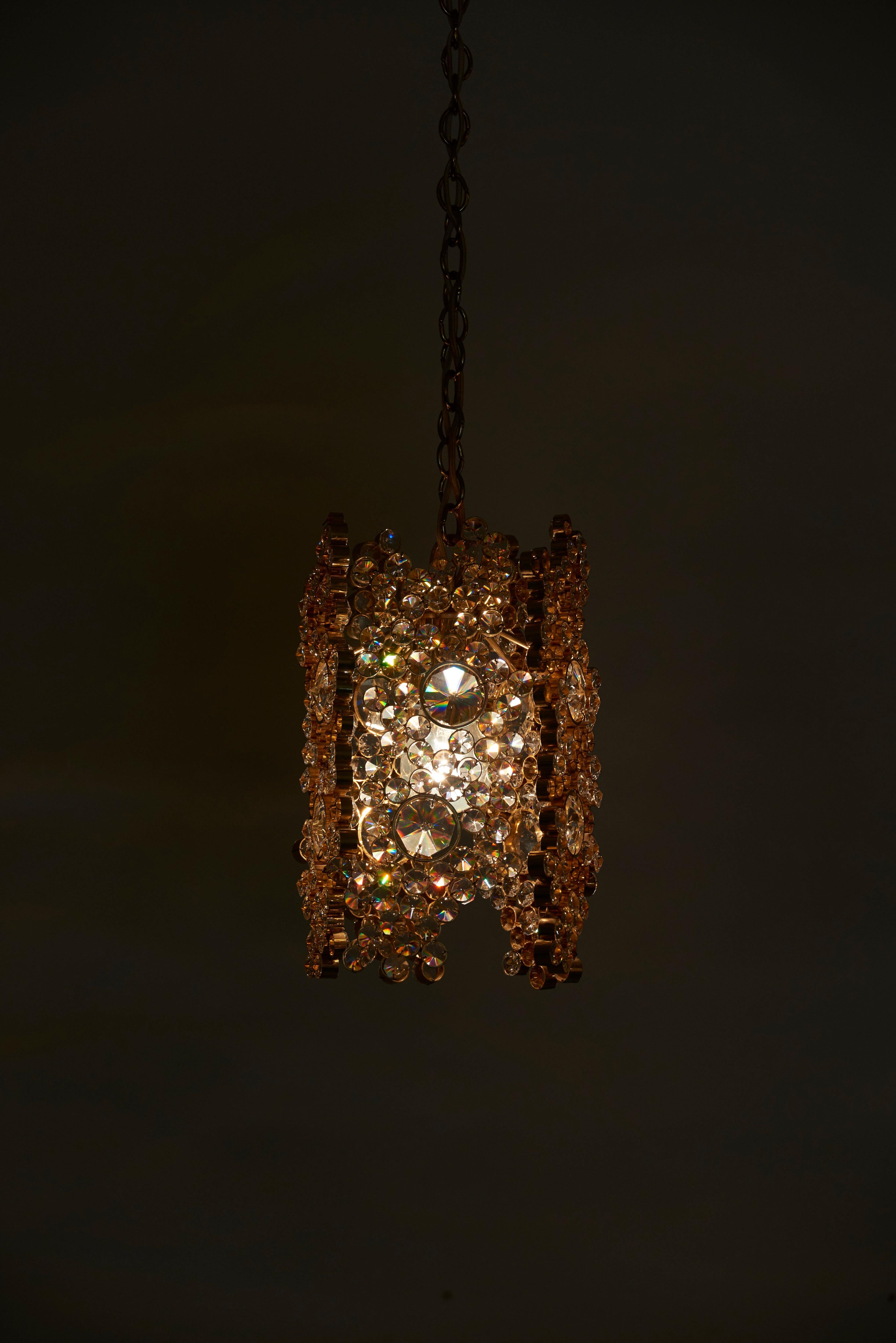 Late 20th Century Palwa Gilded Brass and Crystal Glass Encrusted Pendant Lamp For Sale