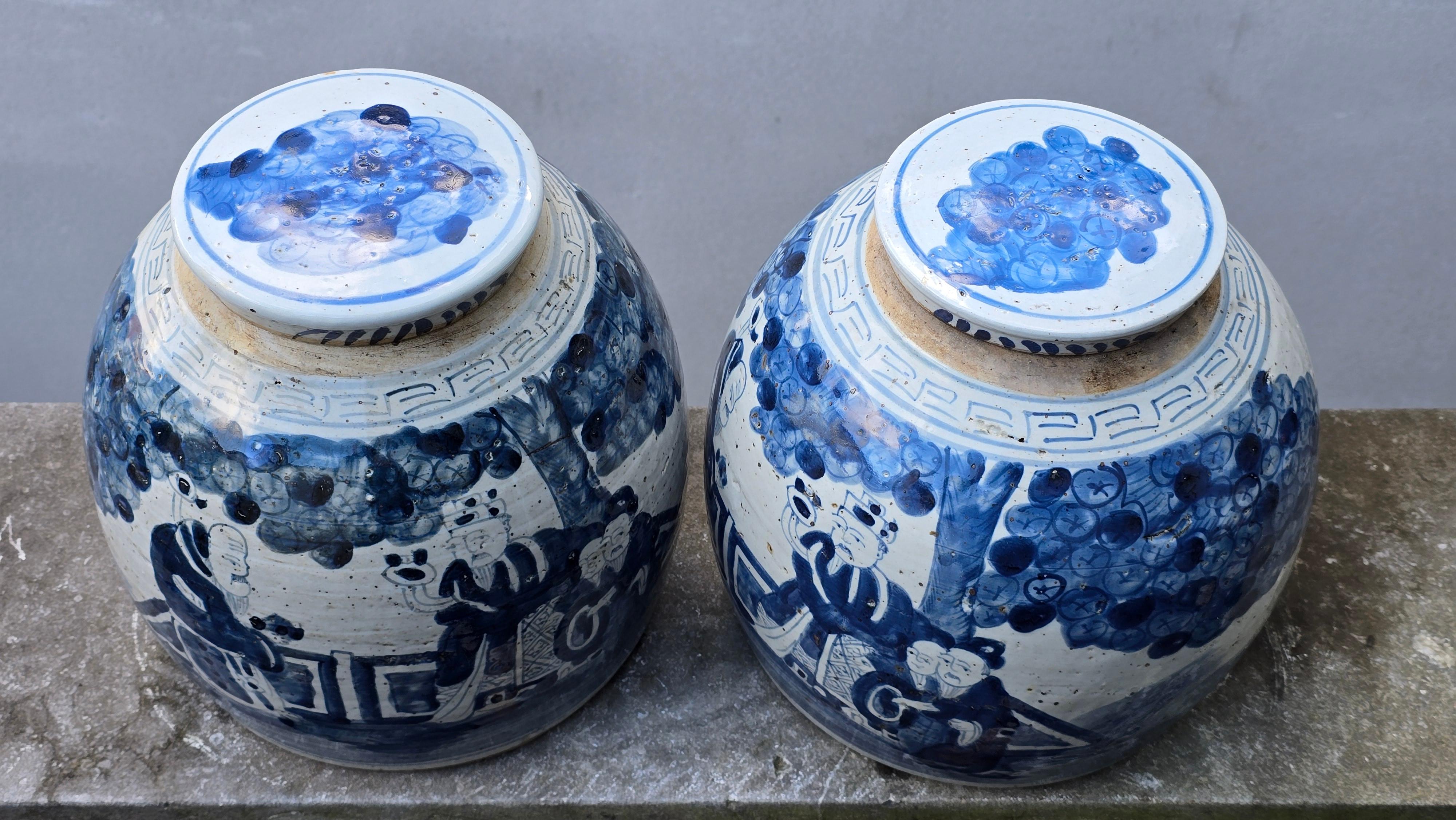 Uno dei due barattoli di zenzero figurativi in porcellana cinese smaltata con coperchio, XIX secolo in vendita 5