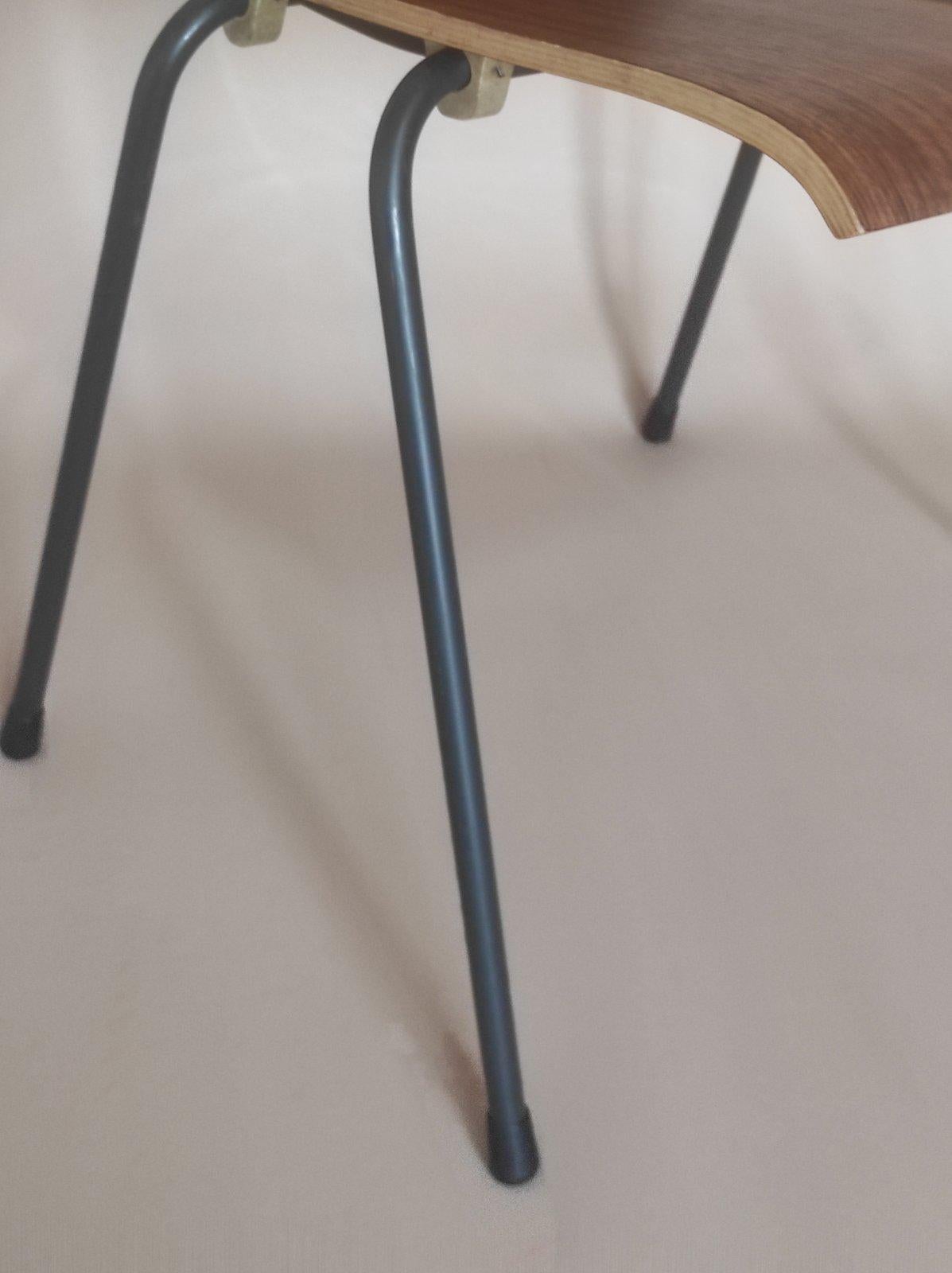 Einer von zwei Hans Bellmann GA-Stühlen für Horgenglarus im Angebot 3
