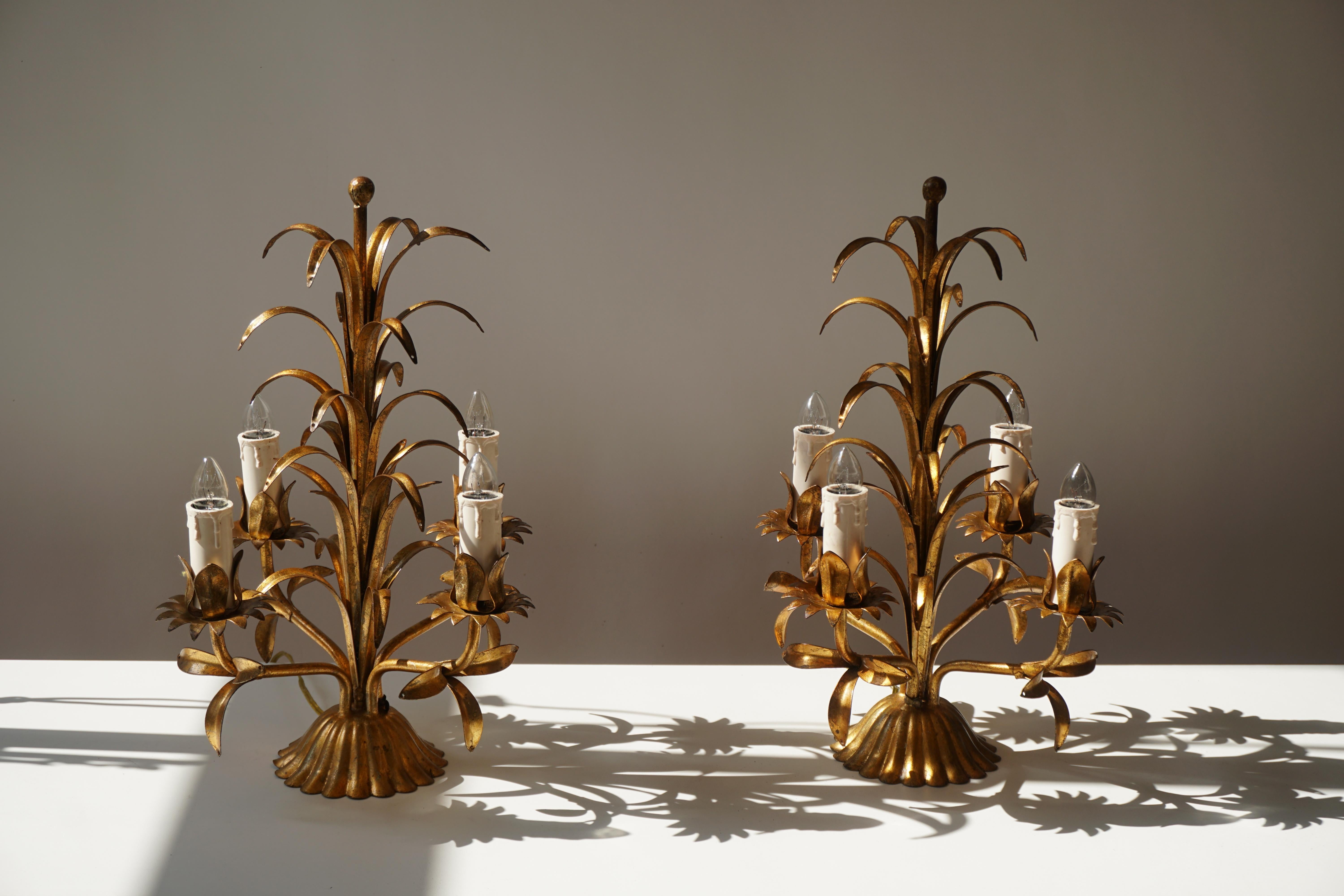 Lampe de bureau italienne en forme de palmier doré, l'une des deux, années 1970 en vente 2