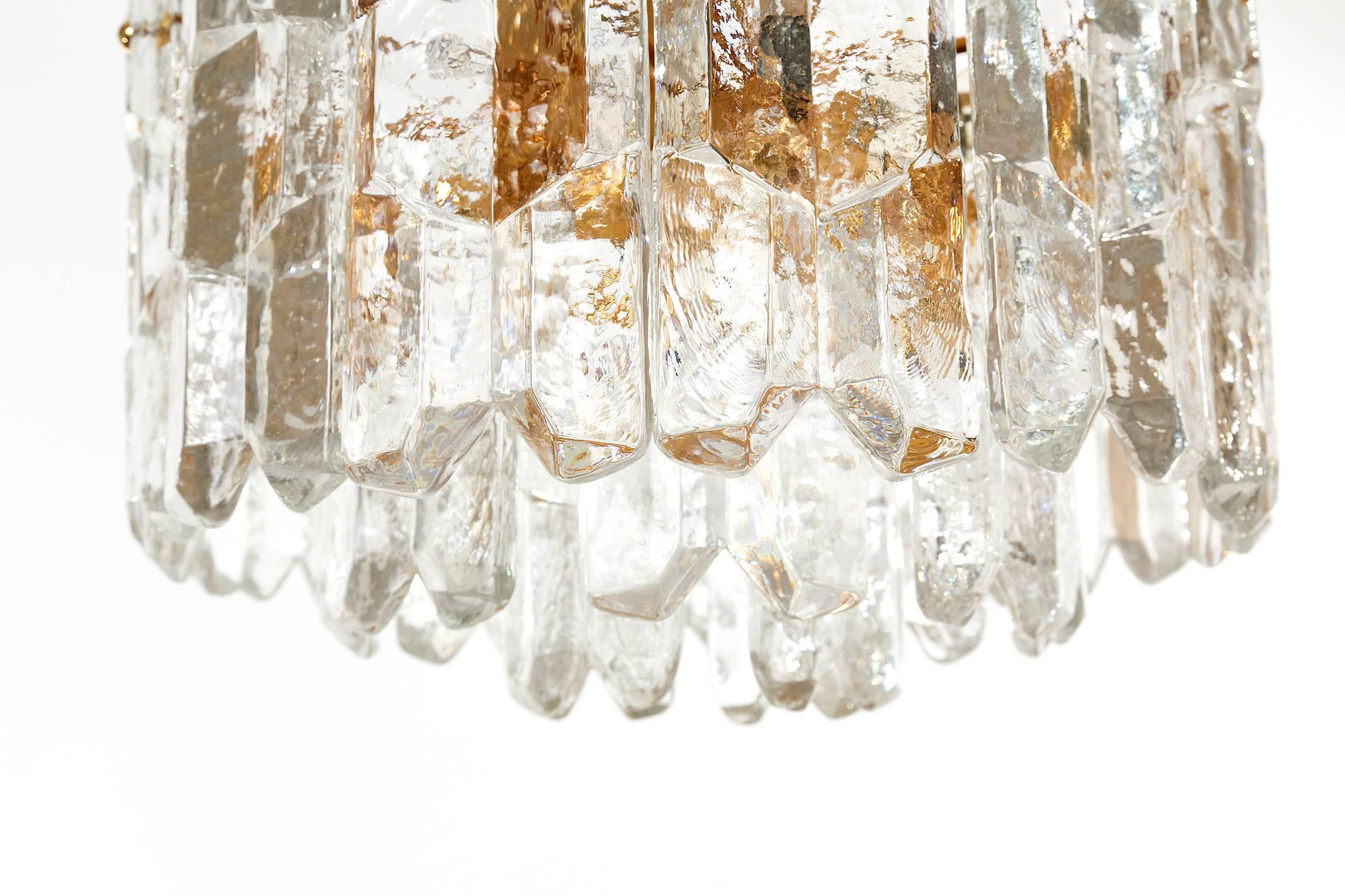 One of Two Chandeliers Pendant Lights 'Palazzo' by Kalmar, Gilt Brass Glass 1970 2