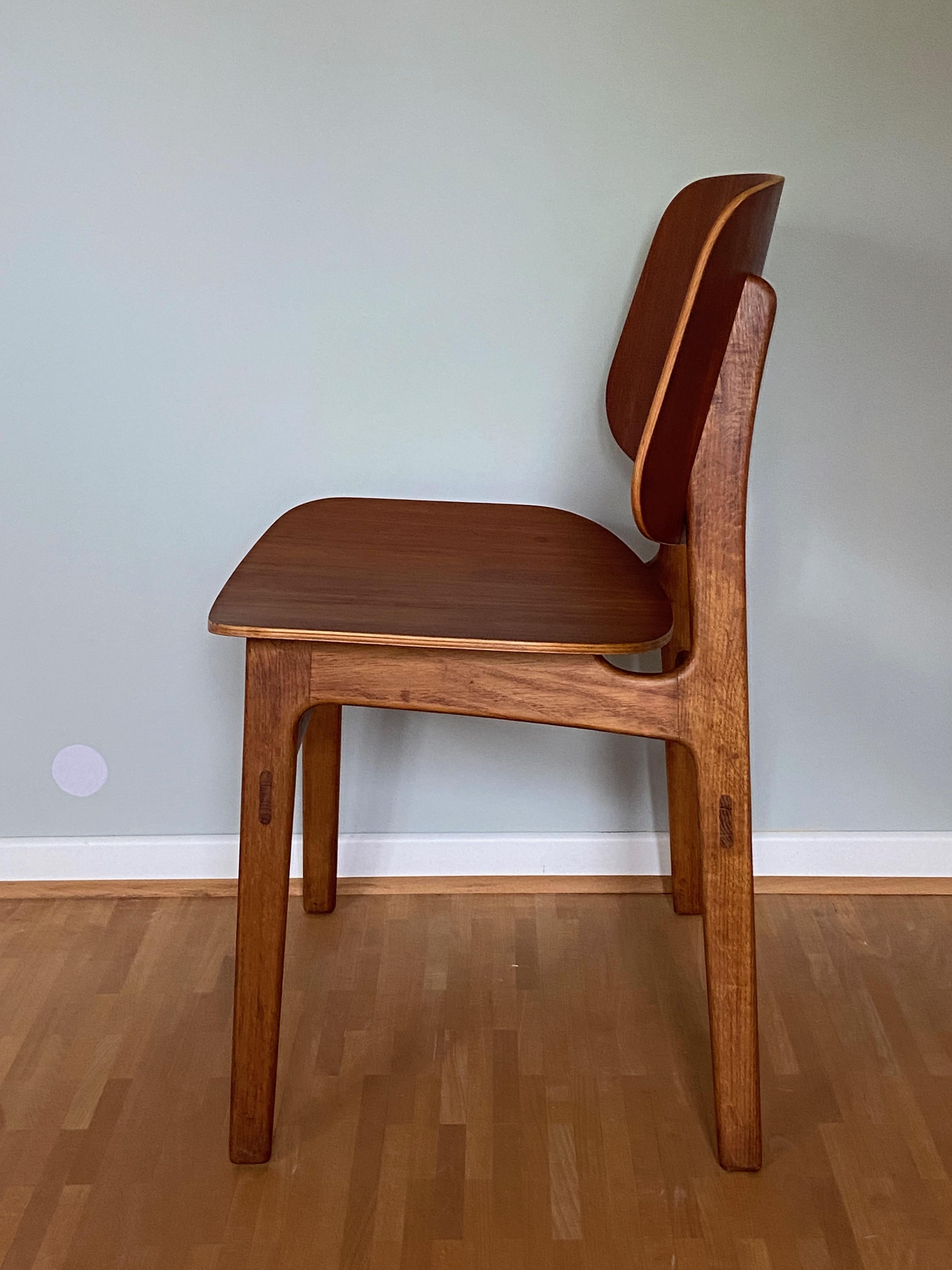 One of Two Teak Børge Mogensen Dining Chairs, Model 155 for Søborg Møbler 1950s 3