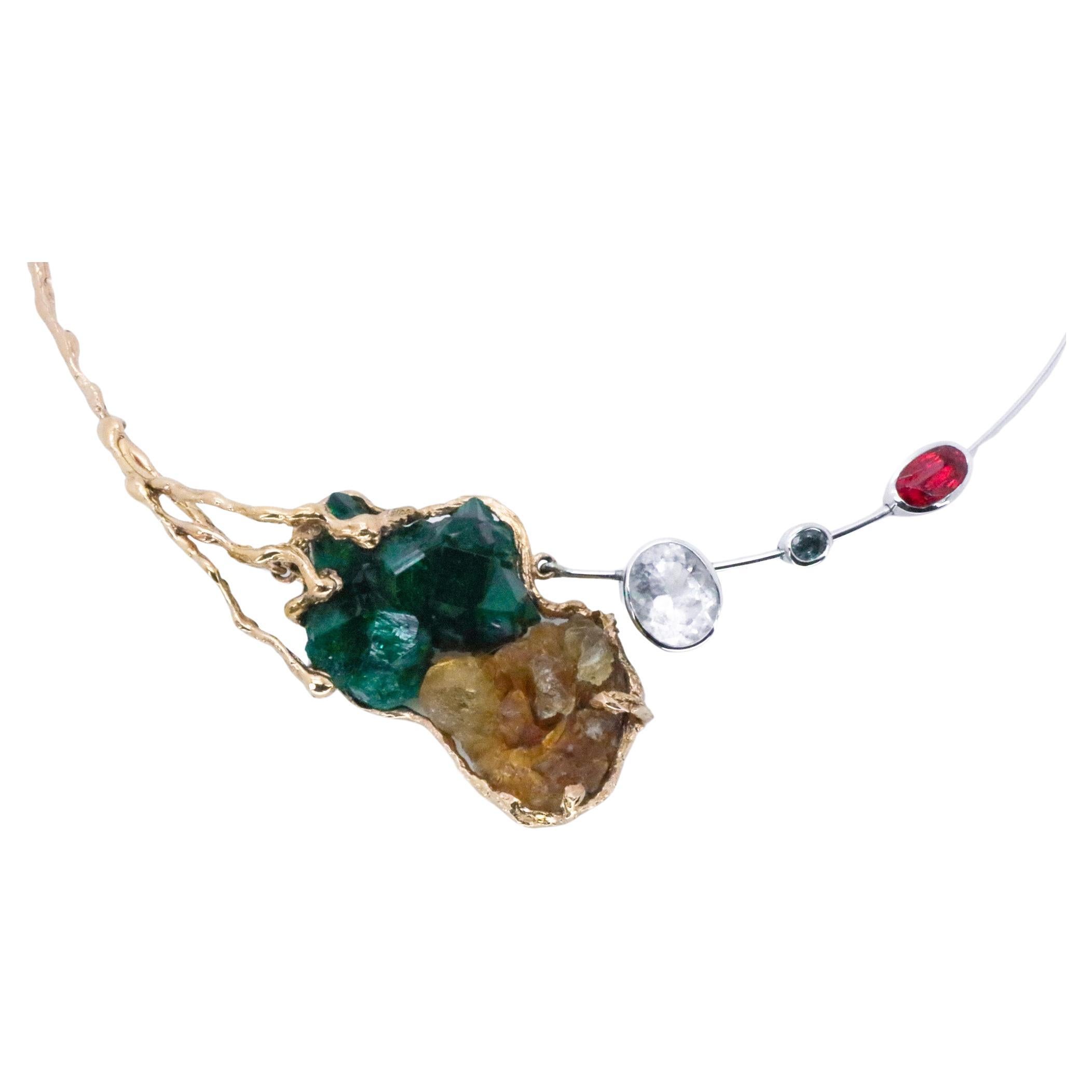 Einzigartige Halskette mit Healing-Anhänger, 18 Karat Gold, hergestellt in Italien Alexandrit Rhodonit im Angebot