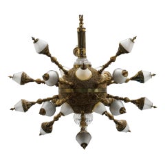 Lampadario in ottone e vetro unico nel suo genere, 18 bracci in stile Sputnik, 25 luci in totale
