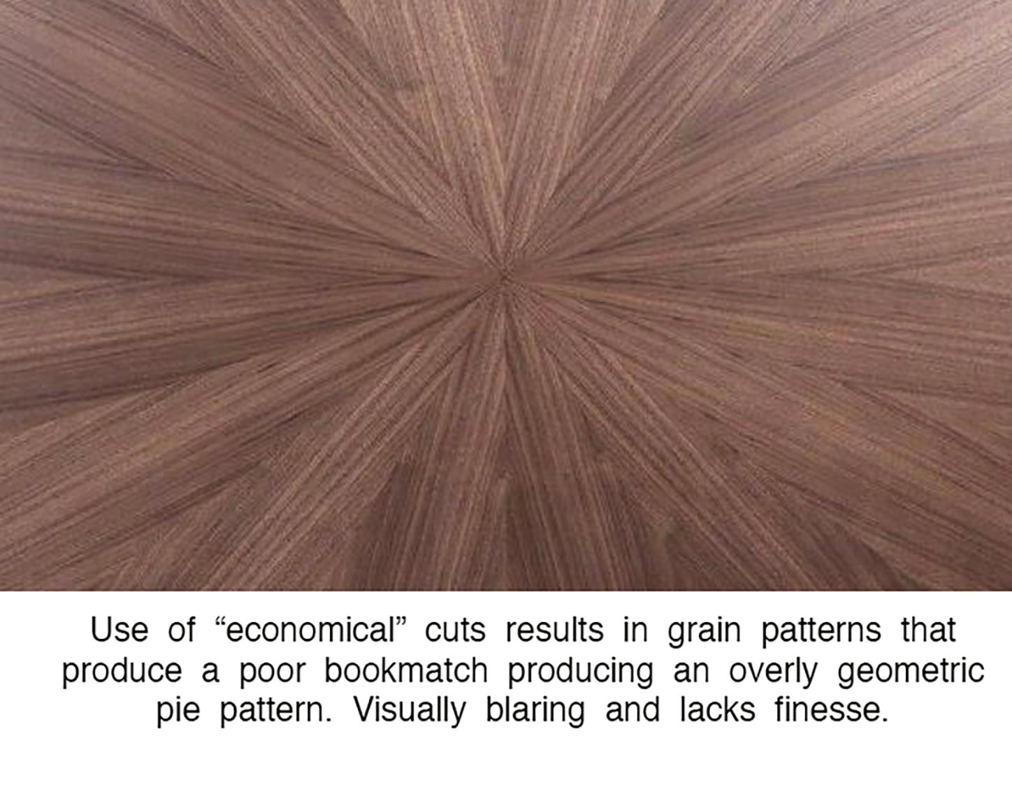 One off Table de salle à manger ovale en noyer radial en vente 5