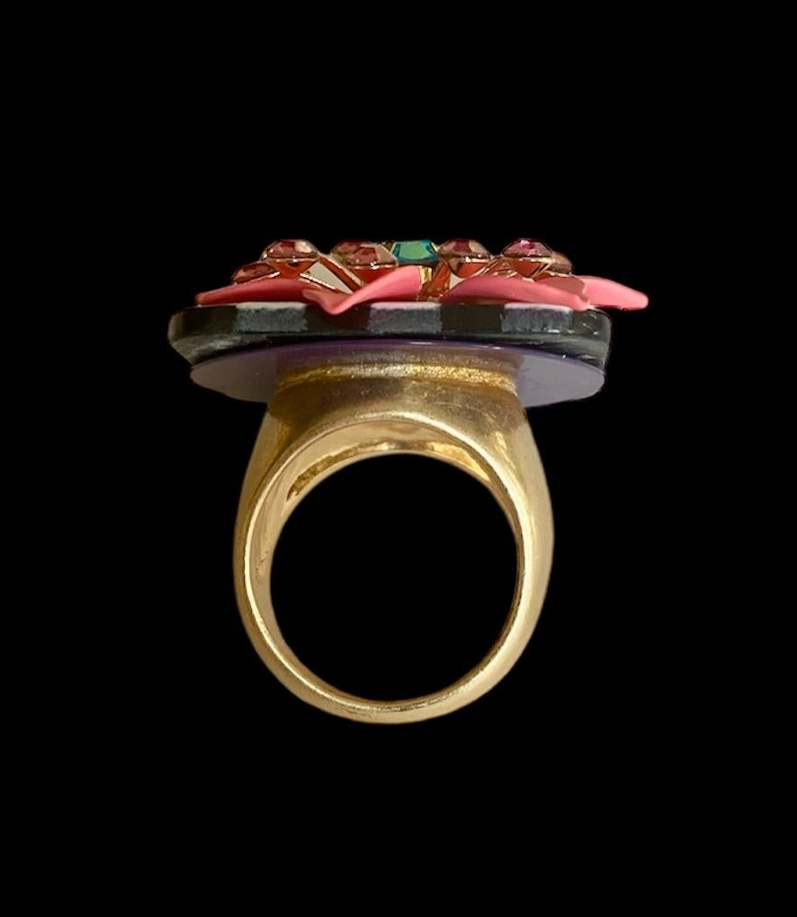 Anello unico. Handmade & High Upcycling. Bronzo, resina ed elementi vintage. 18 mm. in vendita 6