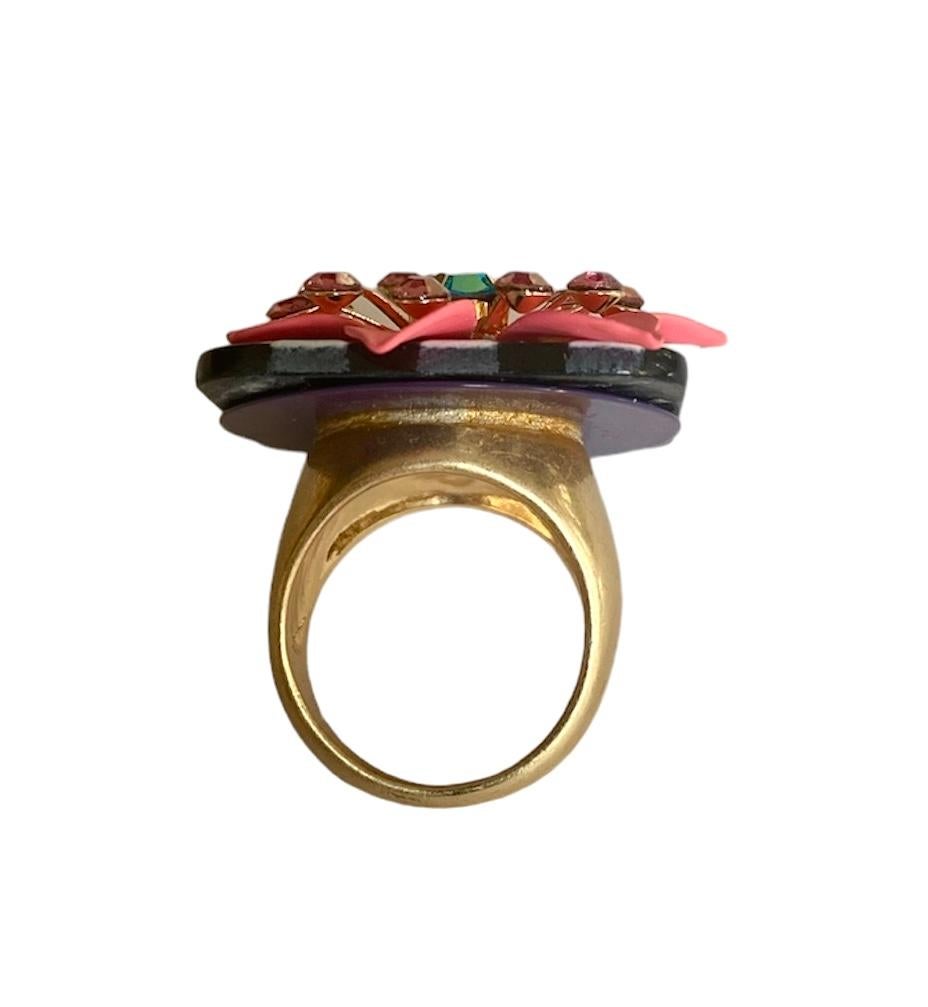Anello unico. Handmade & High Upcycling. Bronzo, resina ed elementi vintage. 18 mm. in vendita 1