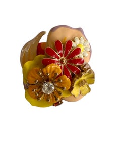 One Off Ring. Handmade & High Upcycling. Resin, Crystal & Vintage Pieces. 18mm.