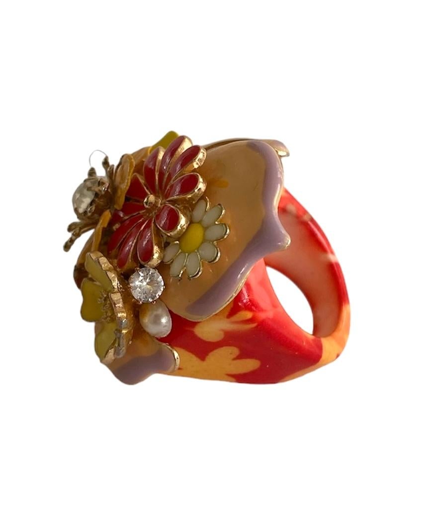 Anello unico. Handmade & High Upcycling. Pezzi in resina, cristallo e vintage. 18 mm. In condizioni Nuovo in vendita a ZARAGOZA, ES