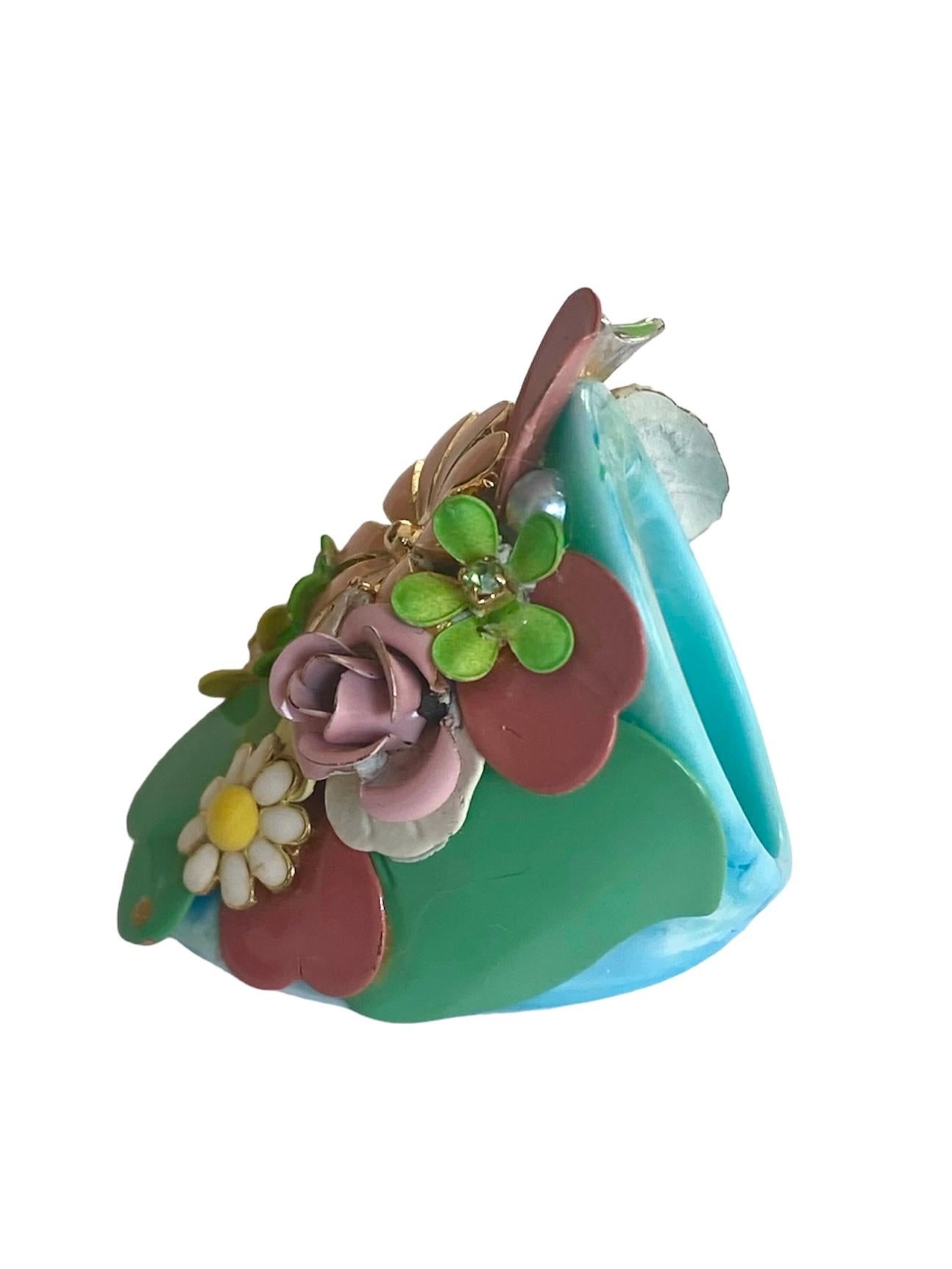 One Off Ring. Handmade & High Upcycling. Resin, Crystal & Vintage Pieces. 20mm. In New Condition For Sale In ZARAGOZA, ES