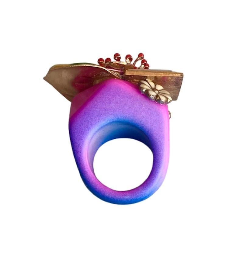 Anello unico. Handmade & High Upcycling. Pezzi in resina, cristallo e vintage. 18 mm. in vendita 4