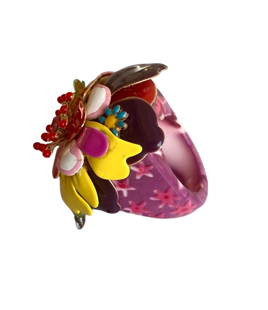 Anello unico. Handmade & High Upcycling. Pezzi in resina, cristallo e vintage. 18 mm. In condizioni Nuovo in vendita a ZARAGOZA, ES