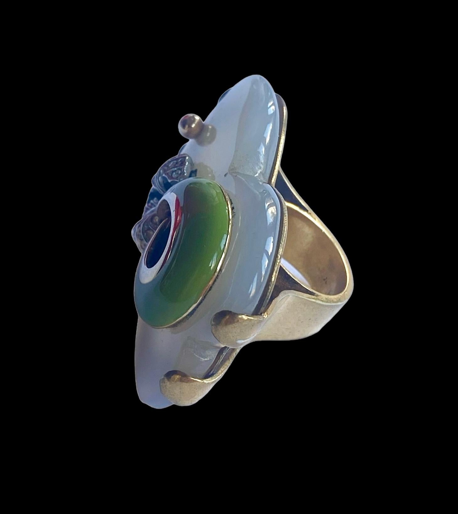 Anillo Único. High Upcycling. Cuarzo, bronce chapado en oro y elementos vintage. en venta 4