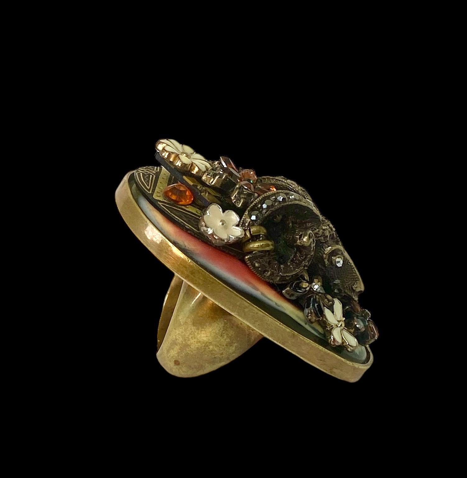 One Off Ring. High Upcycling. Quartz, Gold Plated Bronze & Vintage Elements. For Sale 6