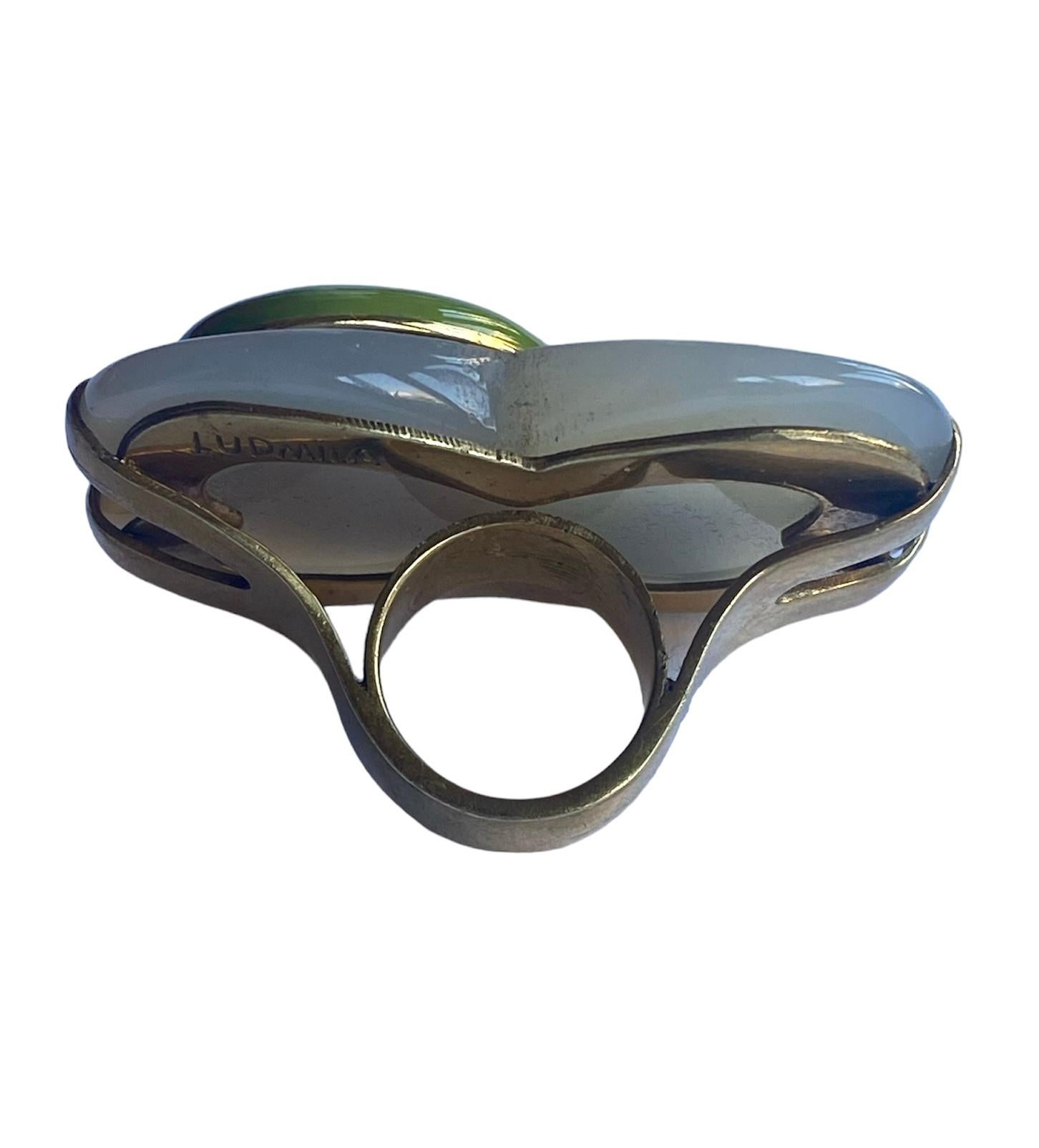 Anillo Único. High Upcycling. Cuarzo, bronce chapado en oro y elementos vintage. en Nuevo estado para la venta en ZARAGOZA, ES
