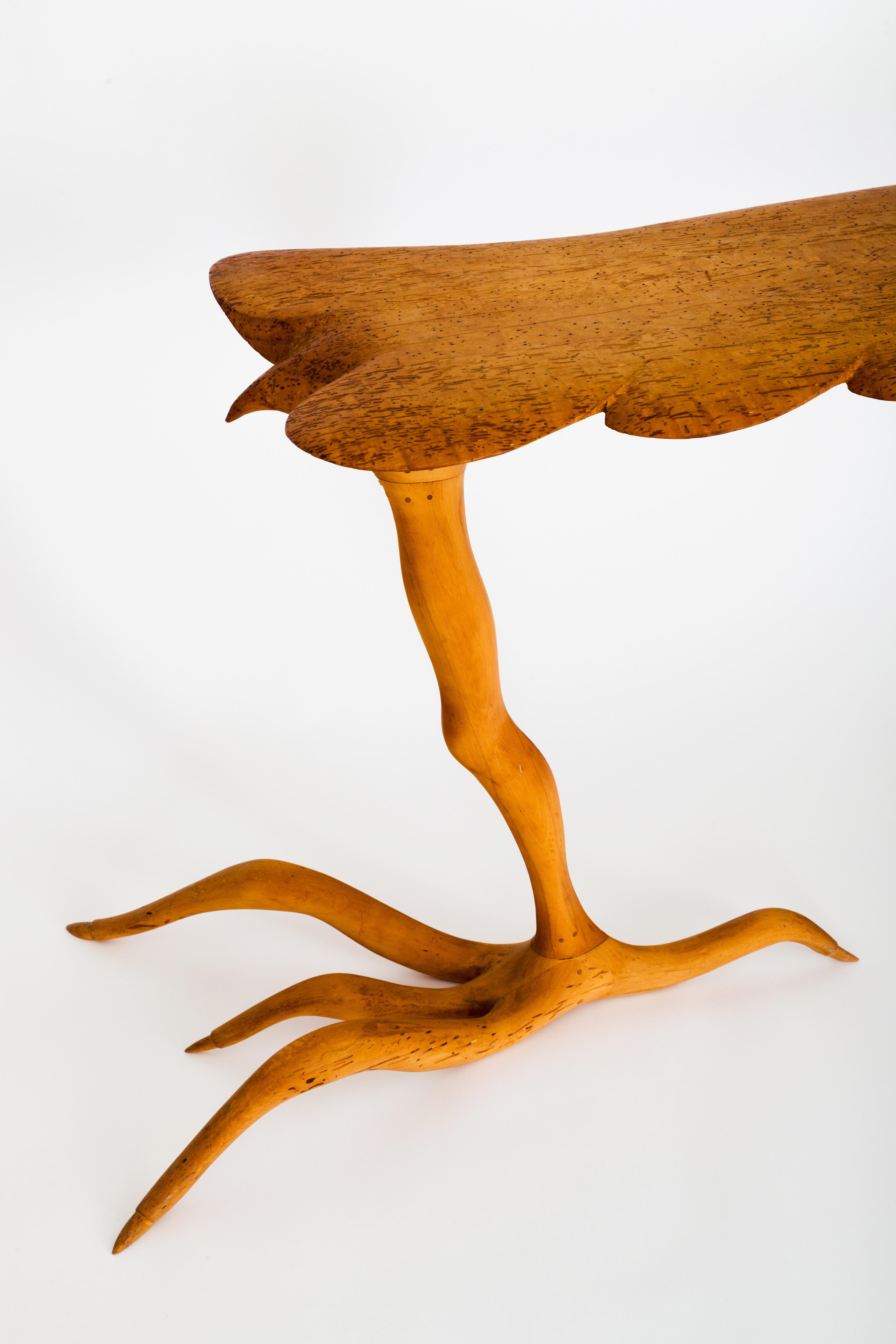Sculpté à la main Table console unique en érable de Studio A Surreal par Andrews J Willner, 1976 en vente