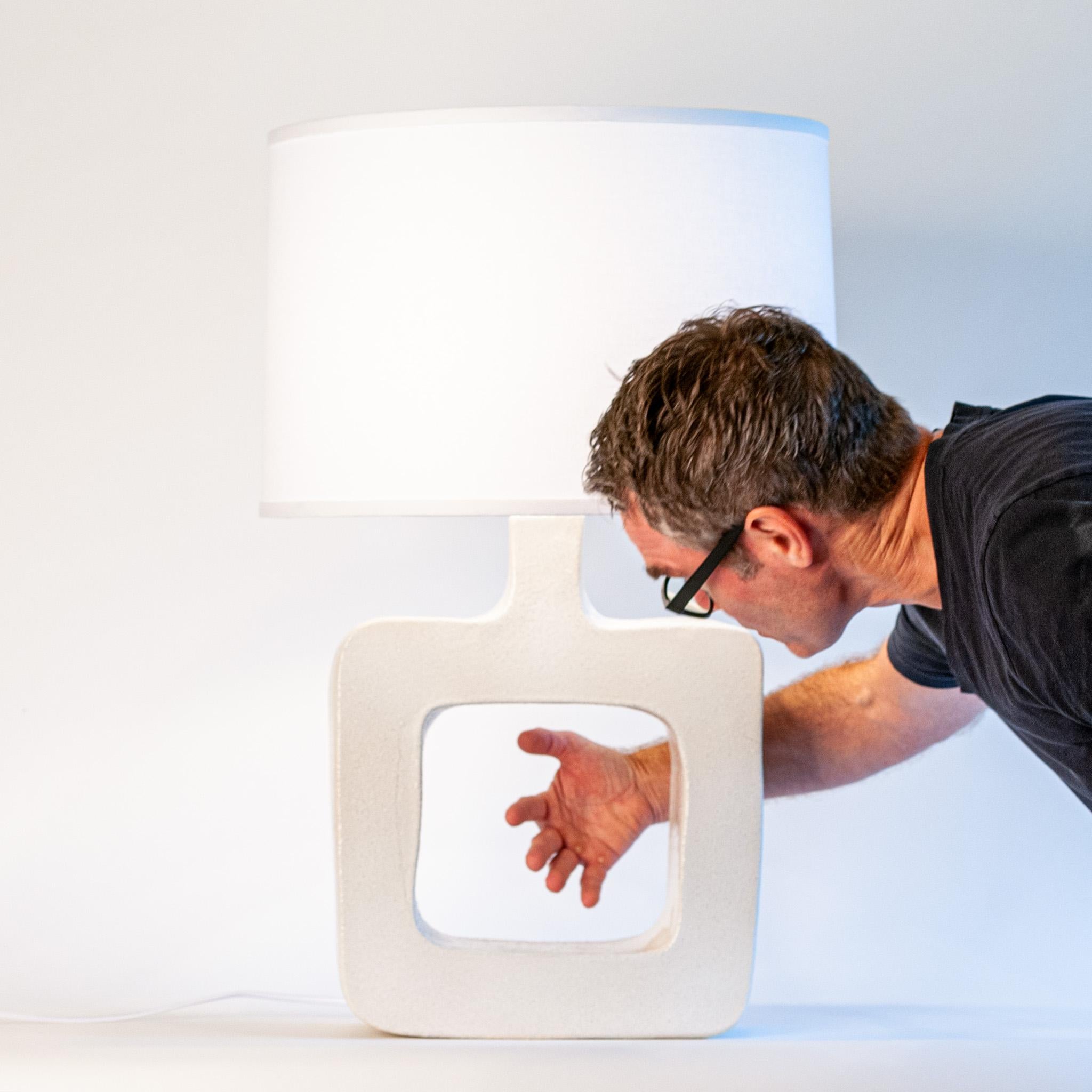 Uno - Off Lámpara de mesa - Lámpara cuadrada 1 Estadounidense en venta