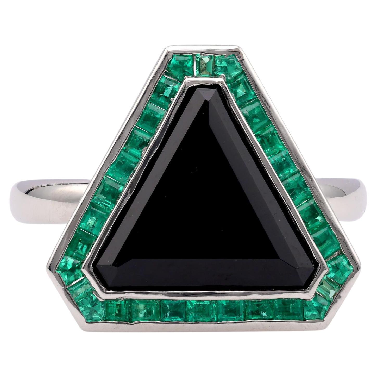 One Onyx Emerald Platinum RingOne Onyx Emerald Platinum Ring For Sale