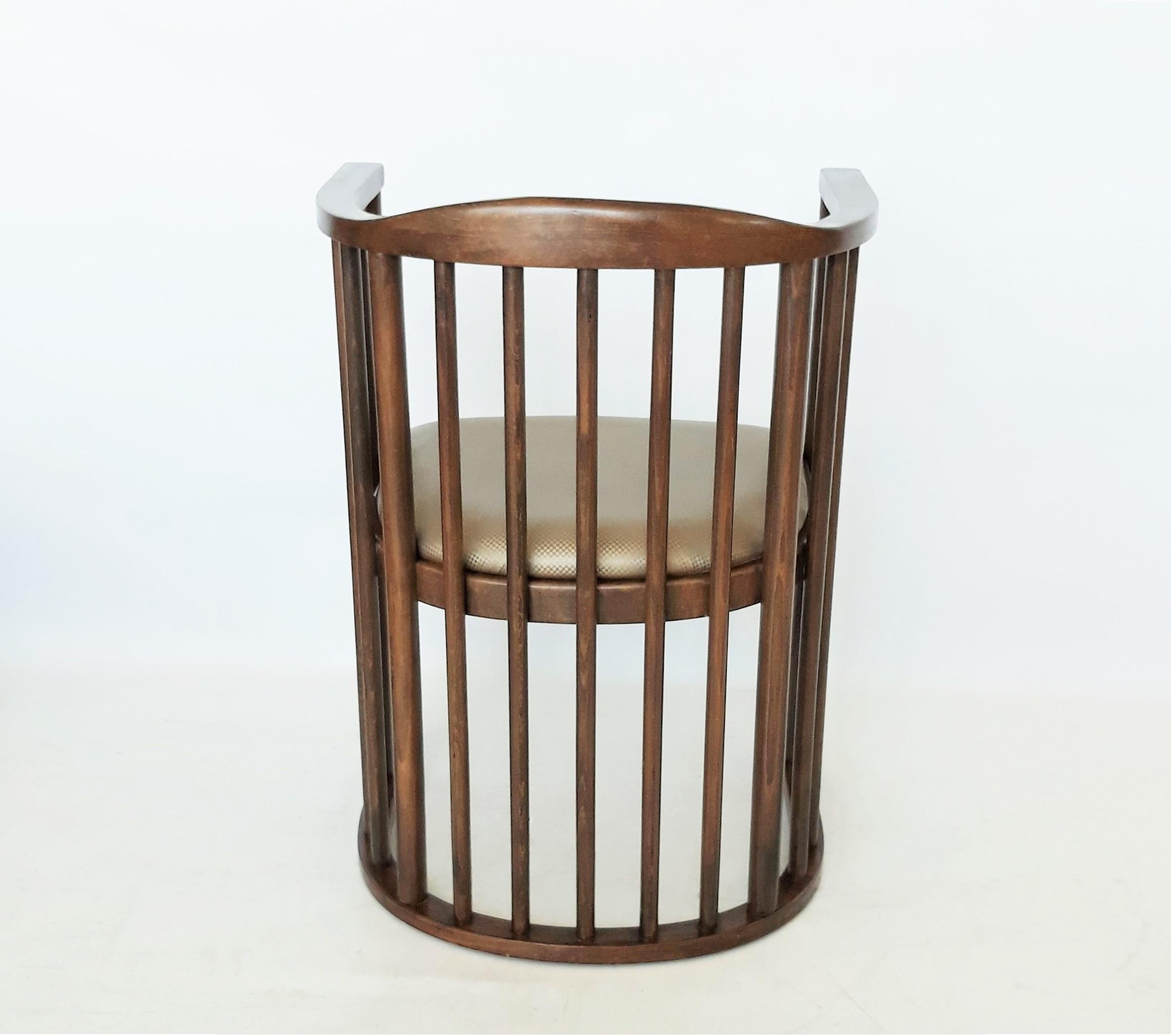 Ein oder sechs Sessel Entworfen von Josef Hoffmann im Angebot 3
