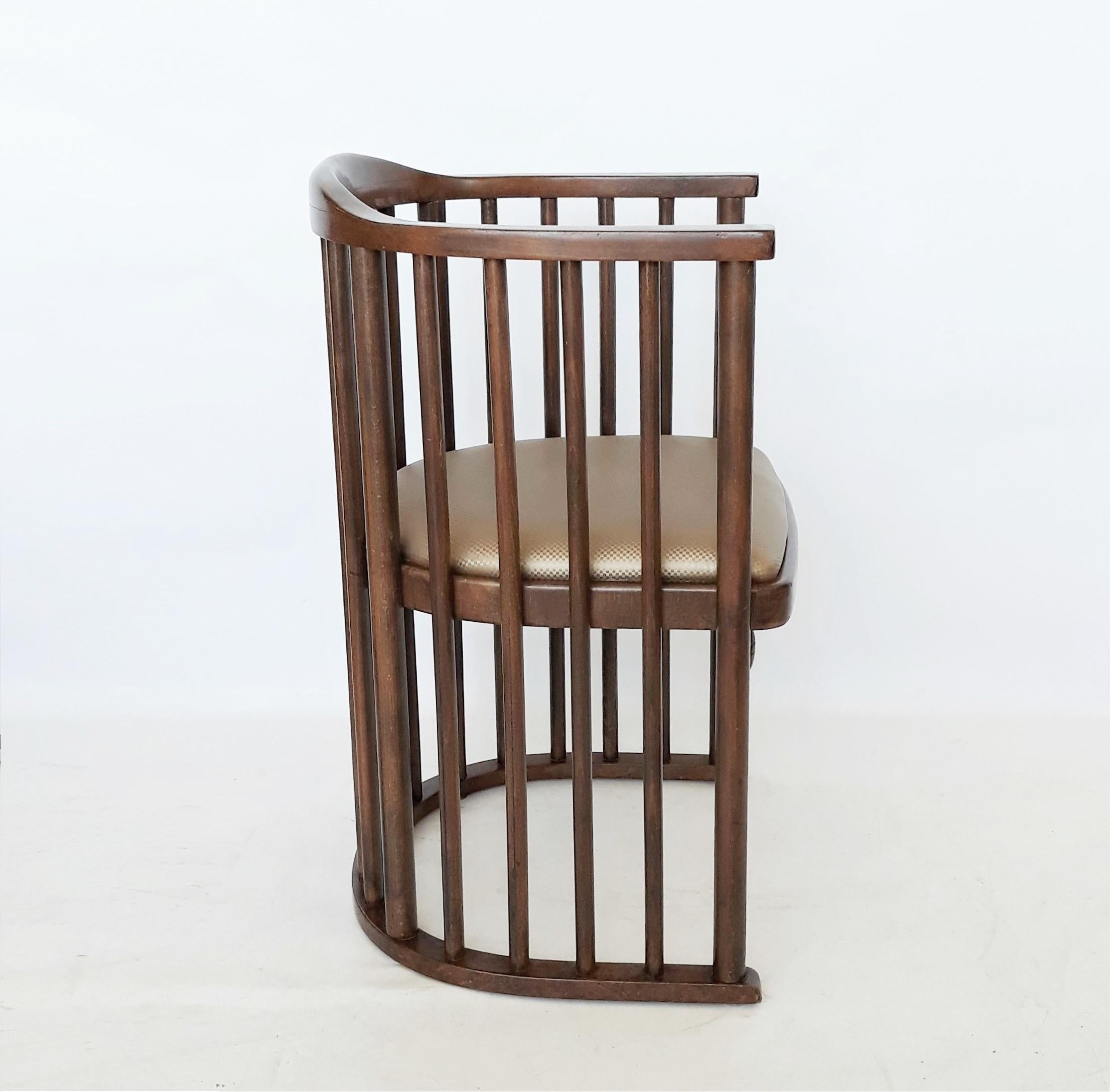 Ein oder sechs Sessel Entworfen von Josef Hoffmann (Österreichisch) im Angebot