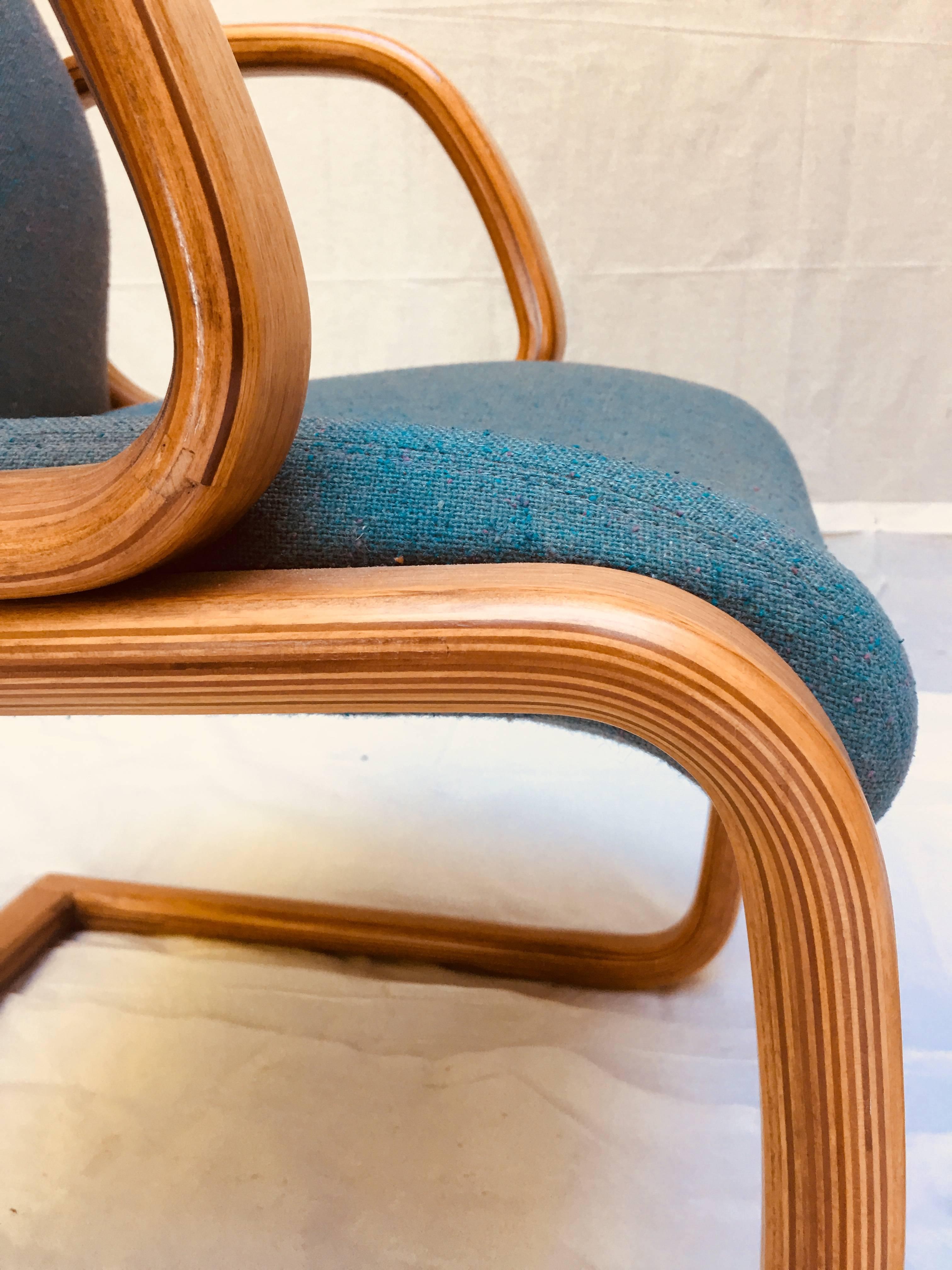 One Pair of 1980s Bent Wood Laminate Armchairs For Sale 1