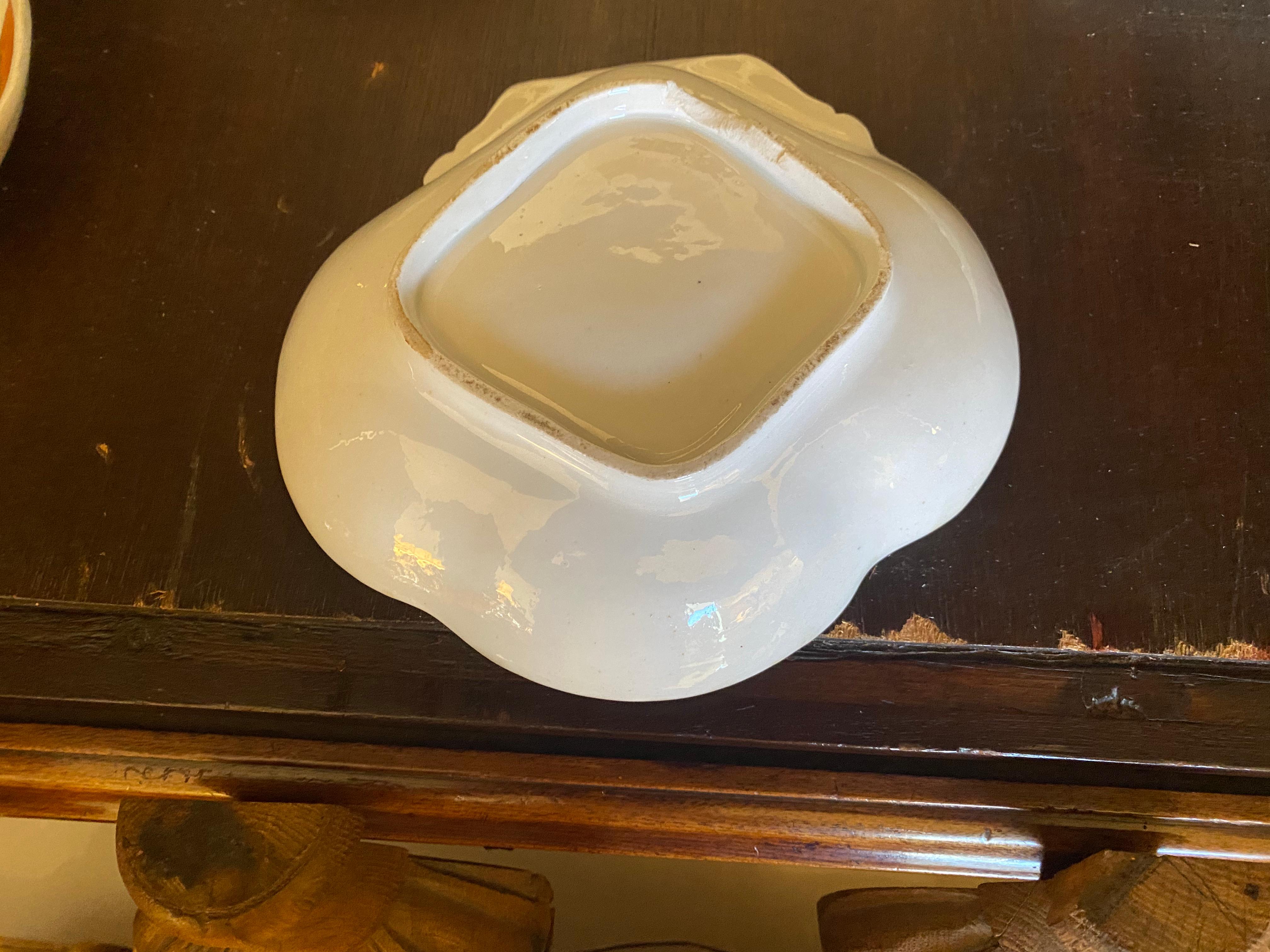 Regency Une paire de plats de service en pierre de fer Imari de style Régence anglaise. 1825 en vente