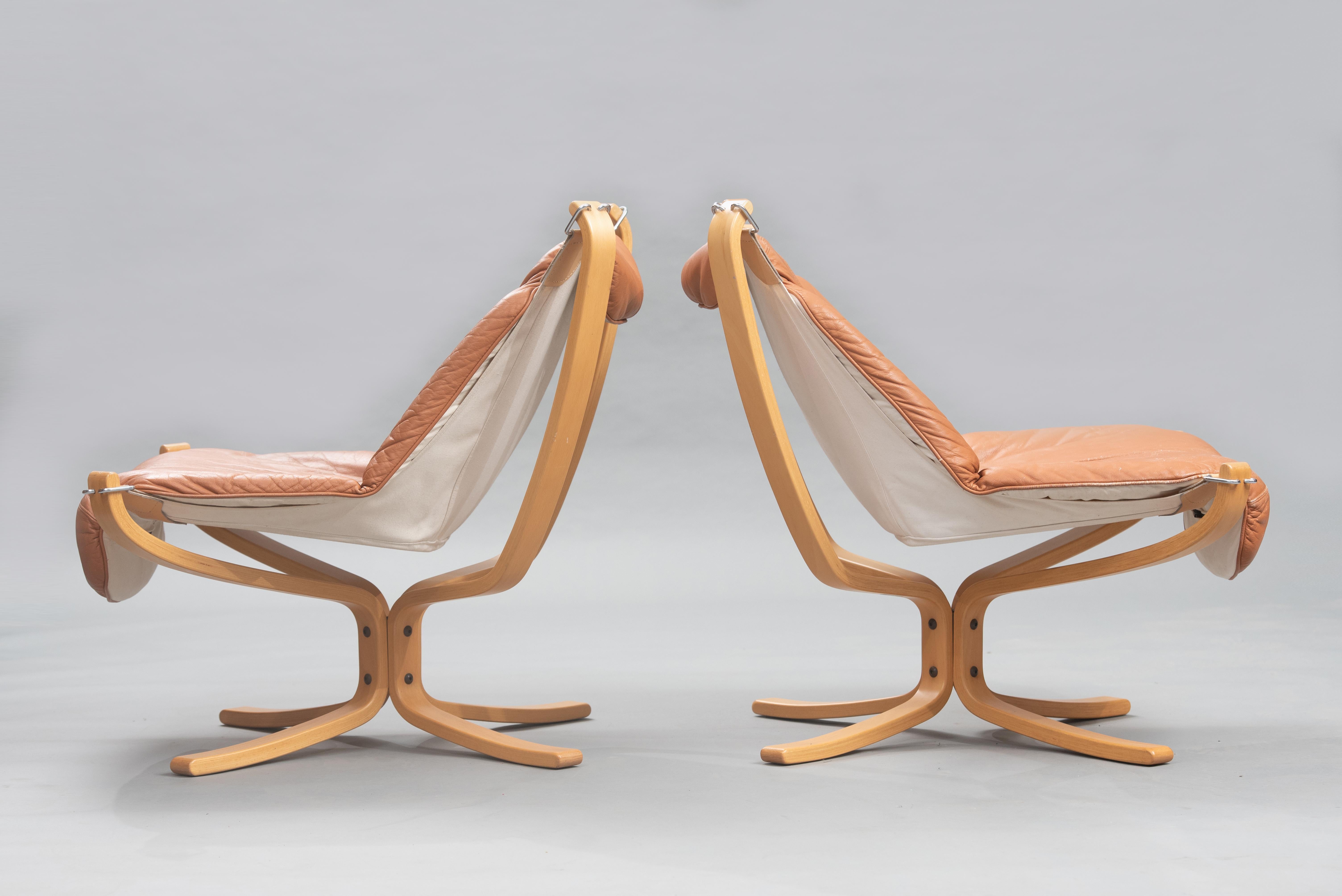 Varnished One Pair of Sigurd Ressel “Falcon” Leather Chairs for Vatne Møbler