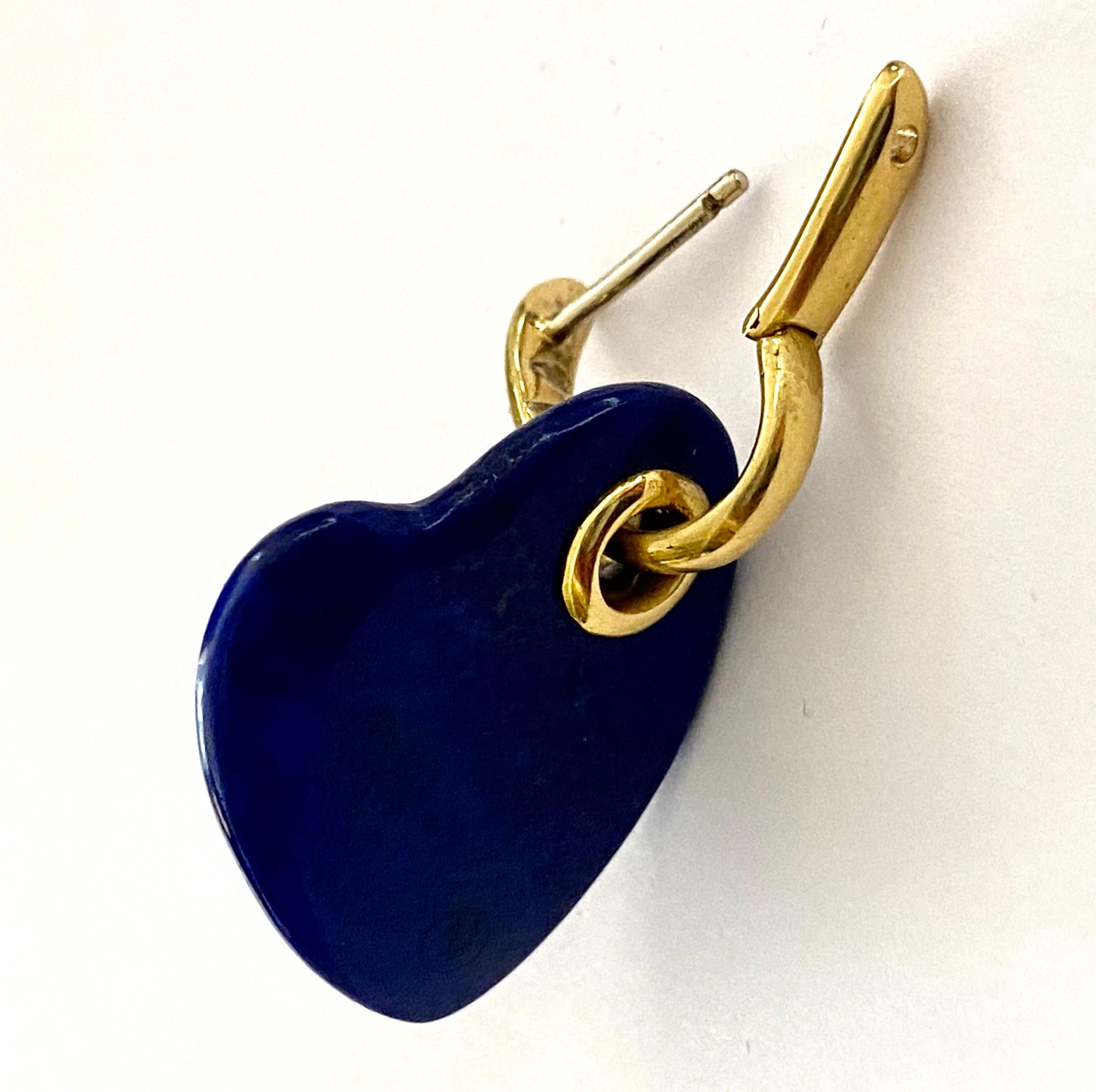 Modern One Pair of Yellow Gold and Lapis Lazuli Earrings, Rinaldo Gavello Millano, 1980