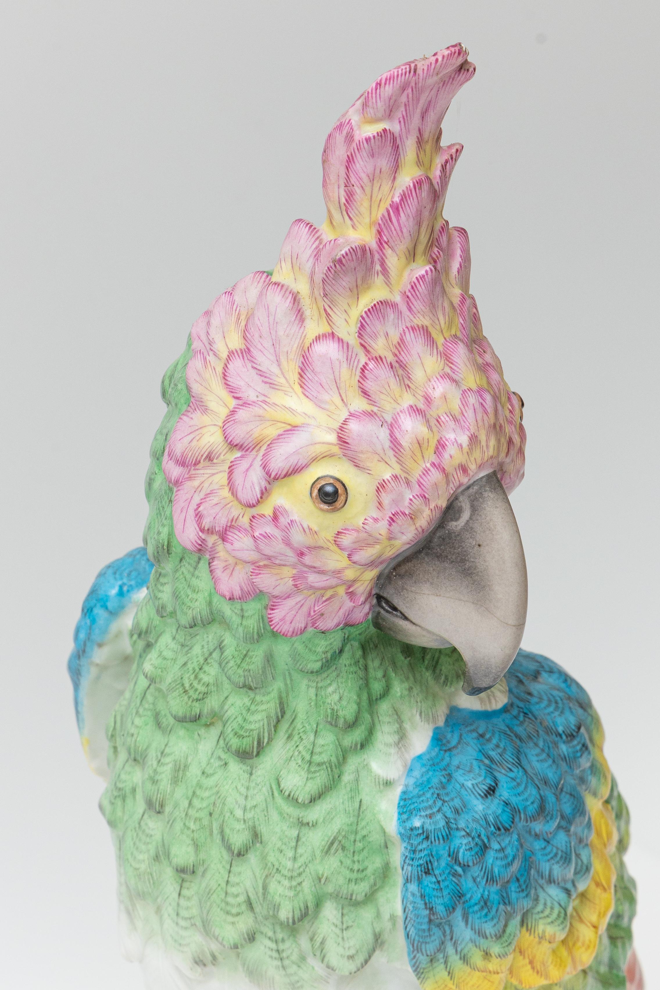 Un uccello con la coda spezzata
xIX secolo
Porcellana
Meissen, Germania
Marchio per Meissen
Misure: Altezza 54 cm
Larghezza 22 cm.
   
    