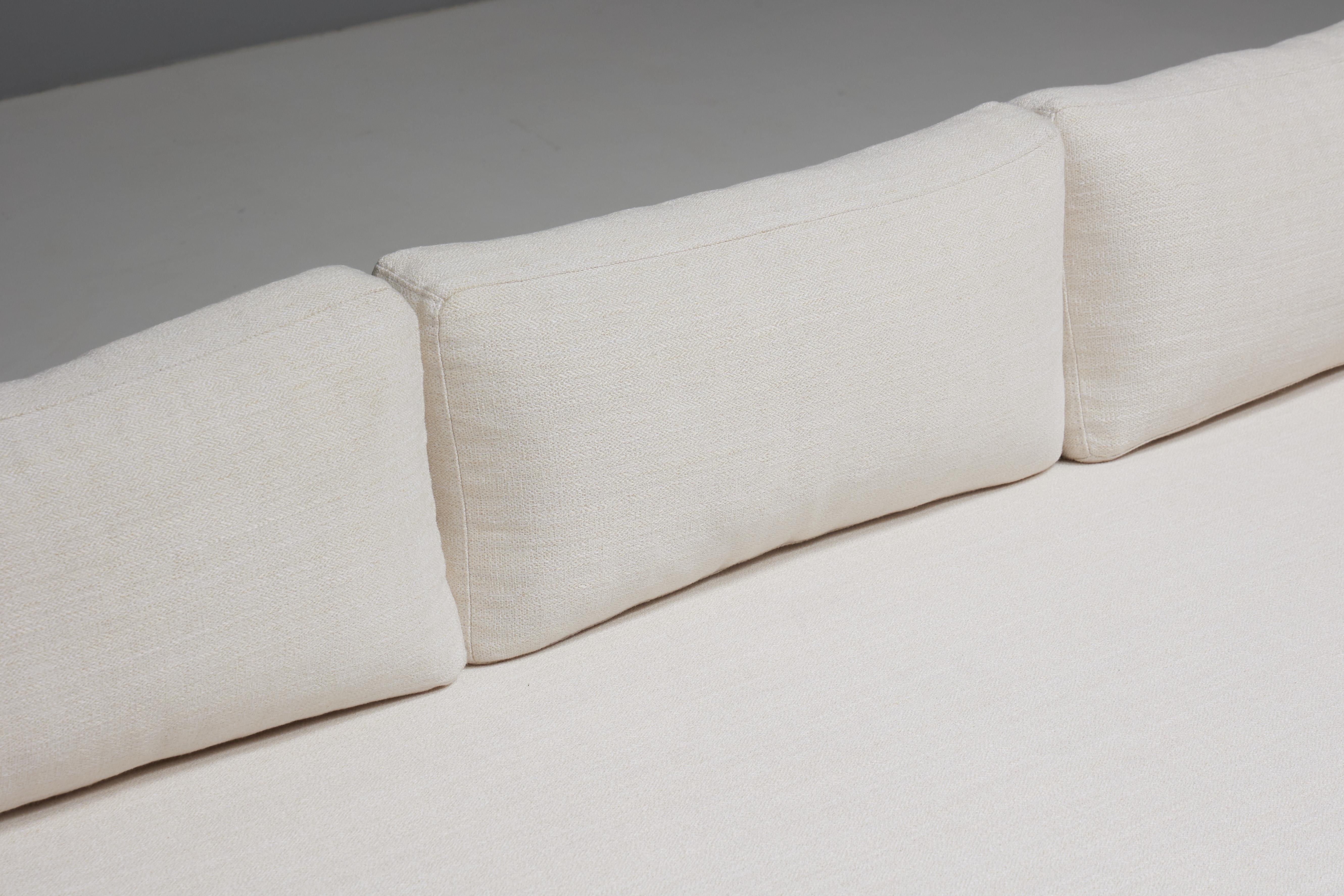 One-Seater in Solid Elm by Maison Regain, France, 1970s 2