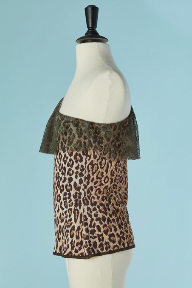 Top à une épaule avec imprimé animalier et bord en dentelle D.G. Pour femmes en vente
