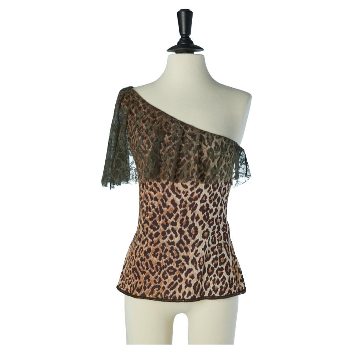 Top à une épaule avec imprimé animalier et bord en dentelle D.G. en vente