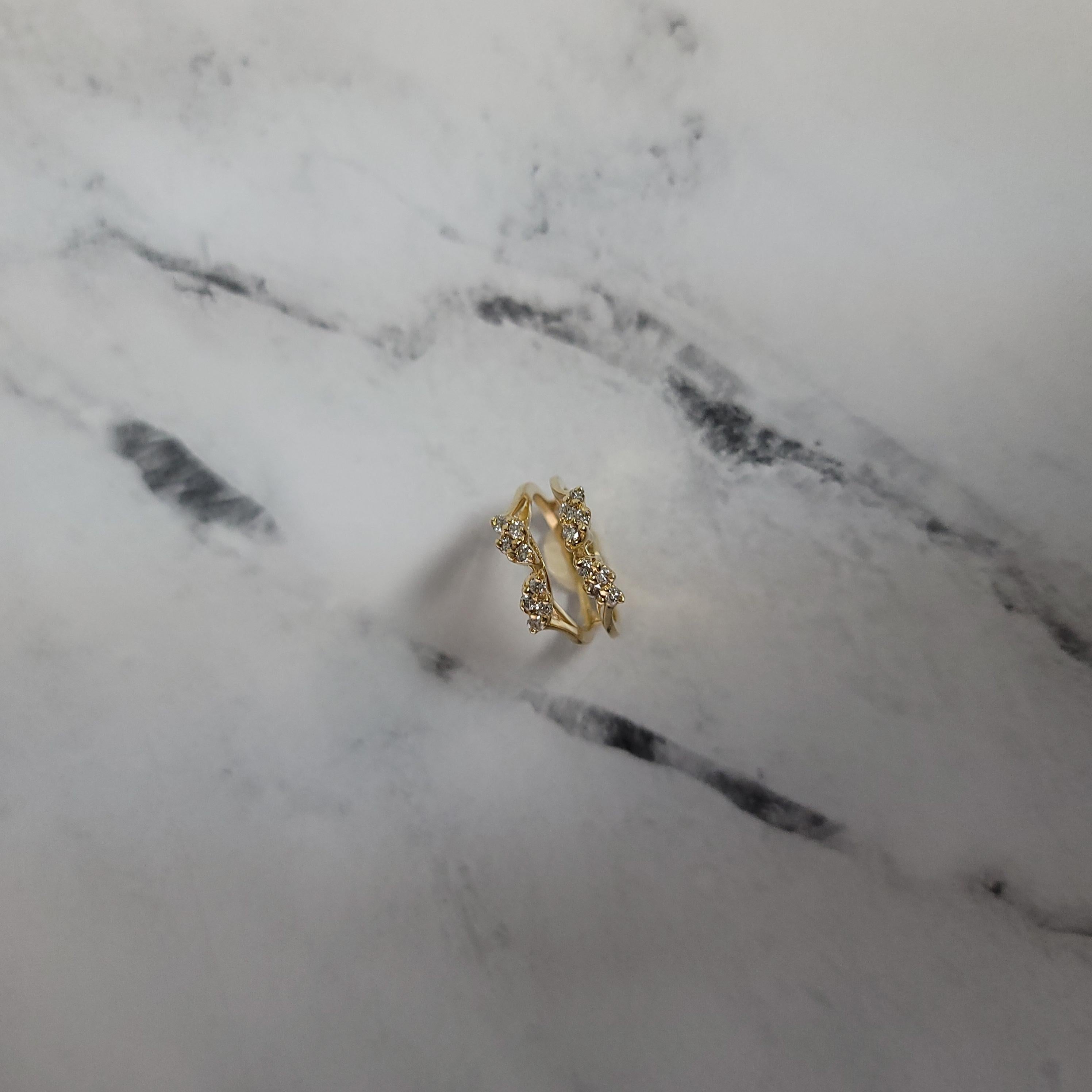 Ein Dritter Karat Blattstil Diamantring Guard & Enhancer im Angebot 2