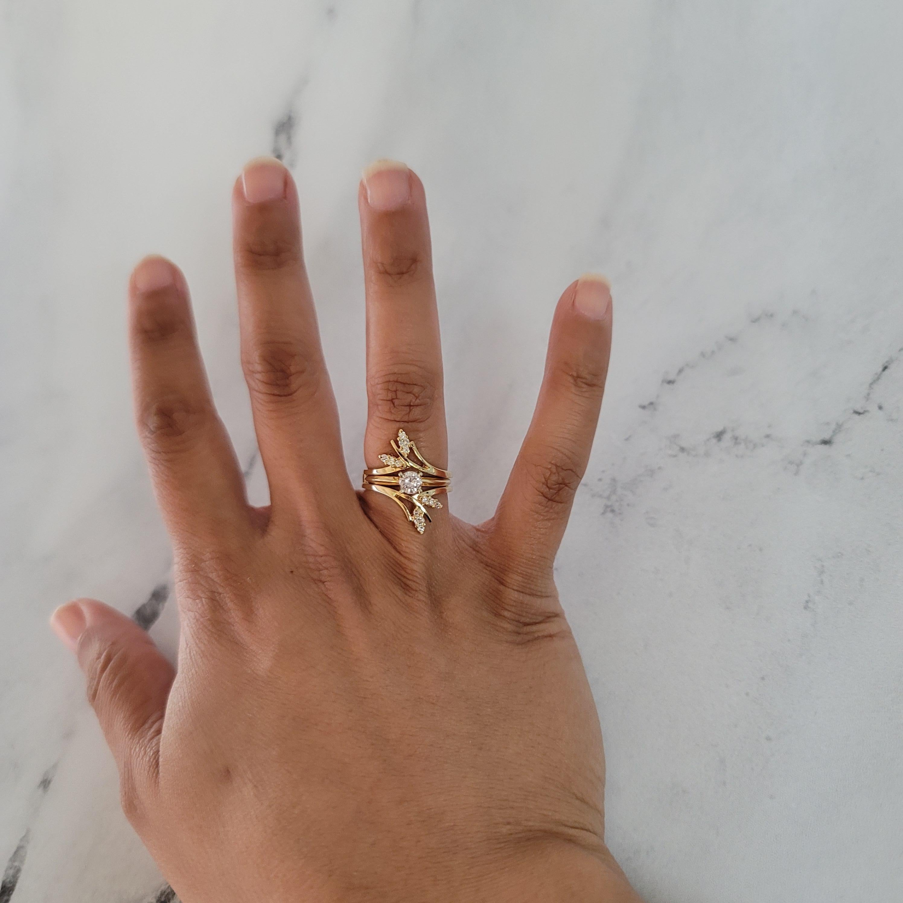 ♥ Ring Summary ♥

Main Stone: Diamond
Approx. Carat Weight: .33cttw
Diamond Clarity: VS2/SI1
Diamond Color: H
Stone Cut: Round
Band Material: 14k Yellow Gold
Gap Measurement: 5mm
Dimension Height: 22mm
**Ring Guard Only 