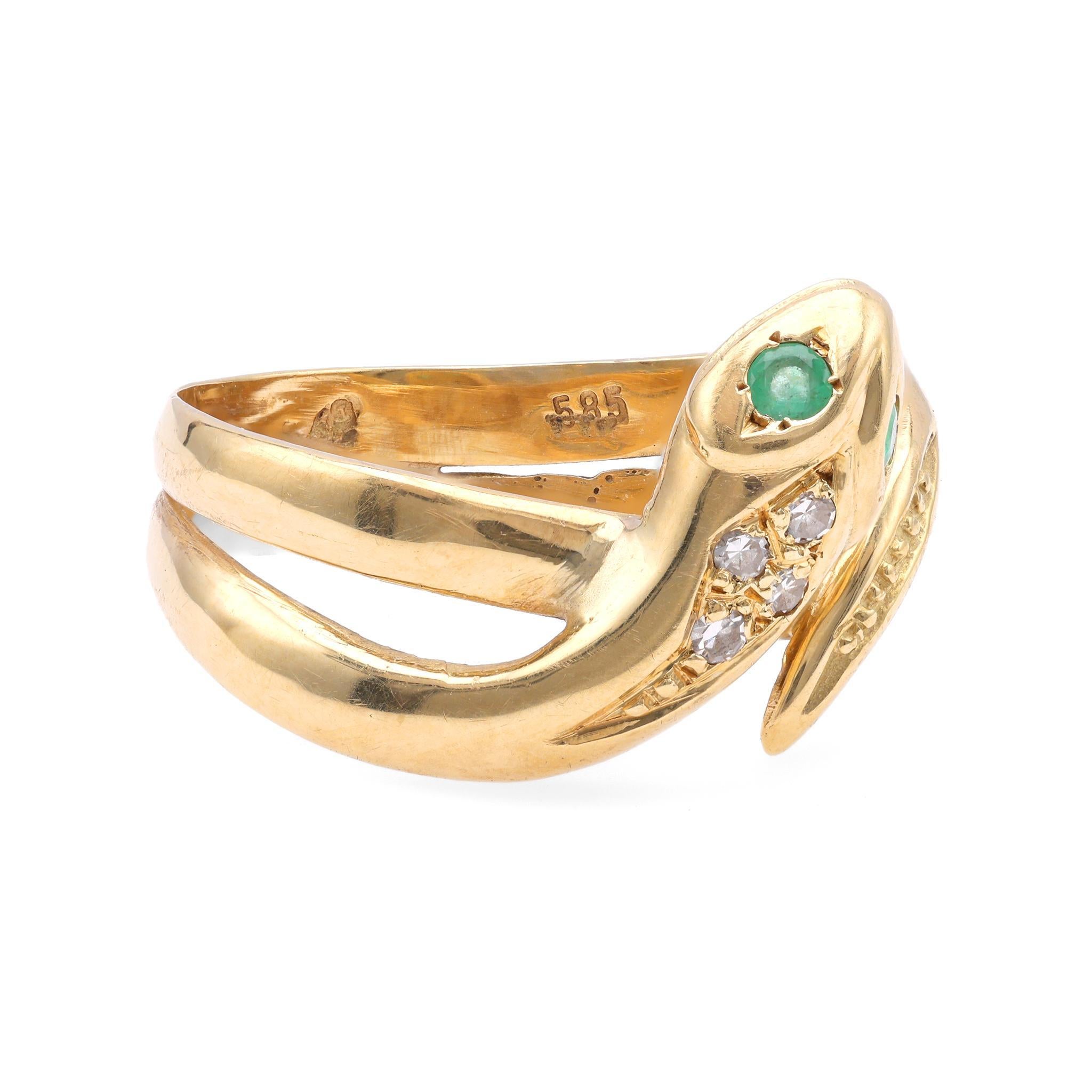 Round Cut One Vintage Austrian Emerald Diamond 14k Yellow Gold Snake Ring. For Sale