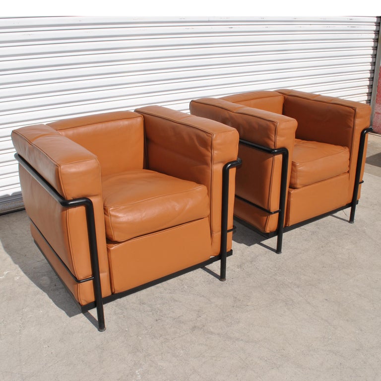 One Vintage Le Corbusier Cassina LC2 Lounge Chair at 1stDibs lc2