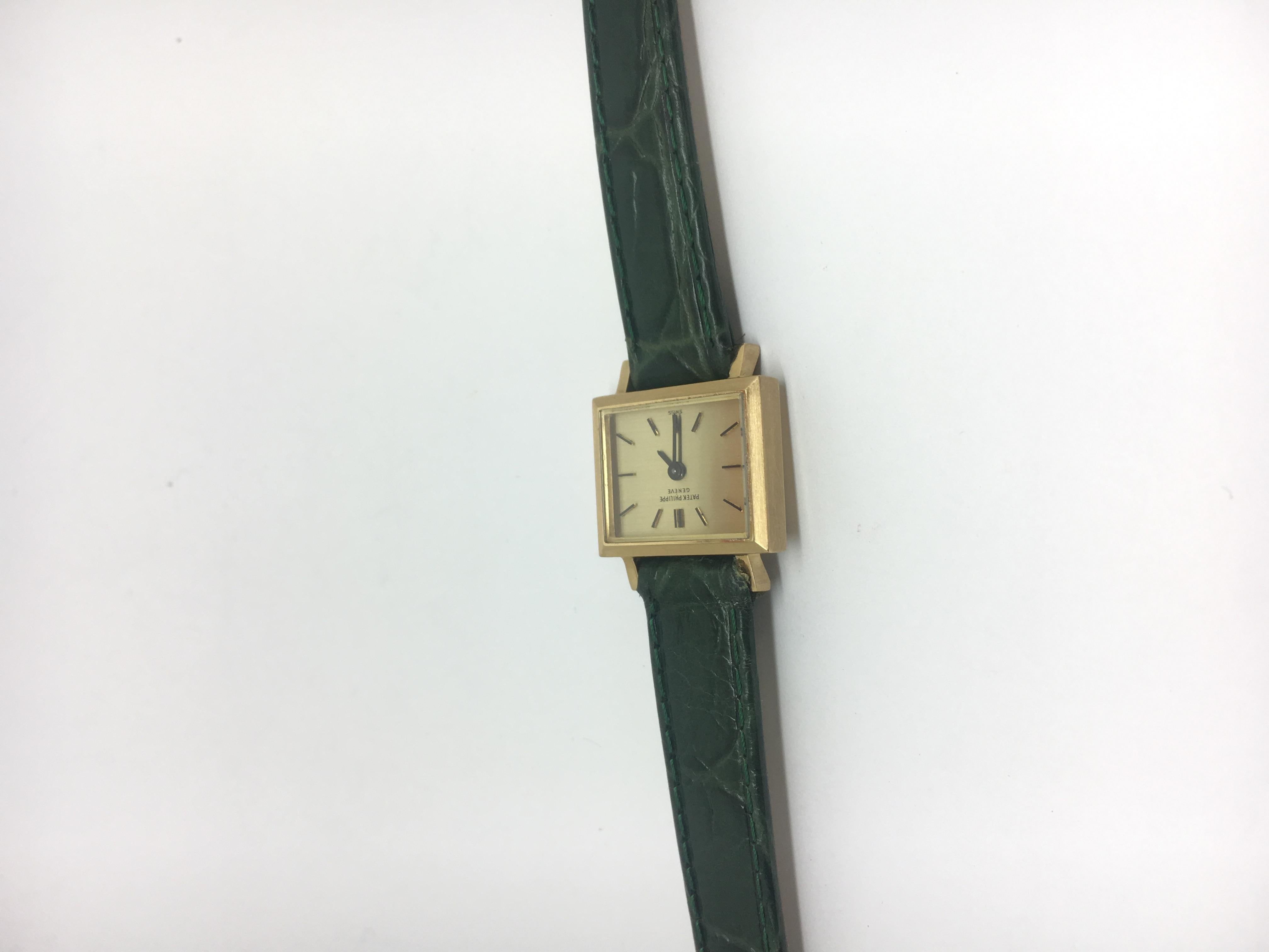 Women's One Vintage Patek Philippe Time Piece For Sale