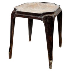 Un tabouret vintage de la marque Fibrocit, datant des années 1950 environ