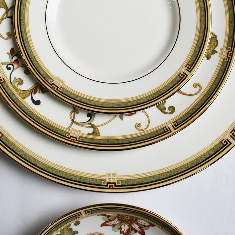 American Classical One Wedgwood Bone China Place Setting Dinner Plate Bread Plate and Saucer