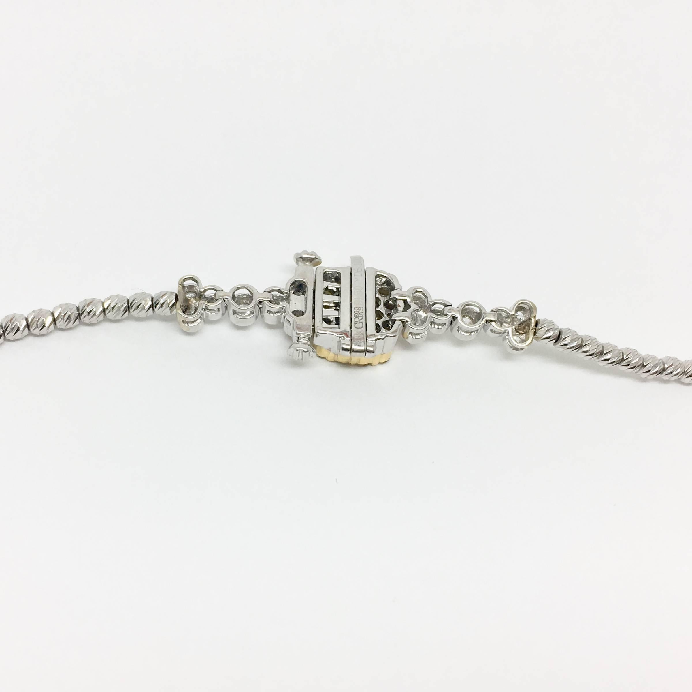 One Yellow Diamond Fancy Necklace on 18 Karat White Gold Chain im Angebot 1