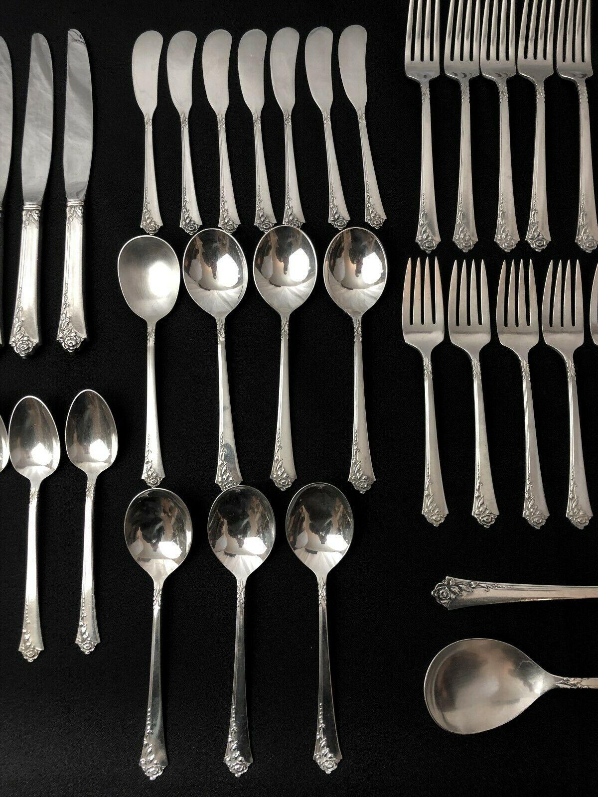 Oneida Heirloom Silver Sterling Silver Flatware Service for Eight, Damask Rose For Sale 3