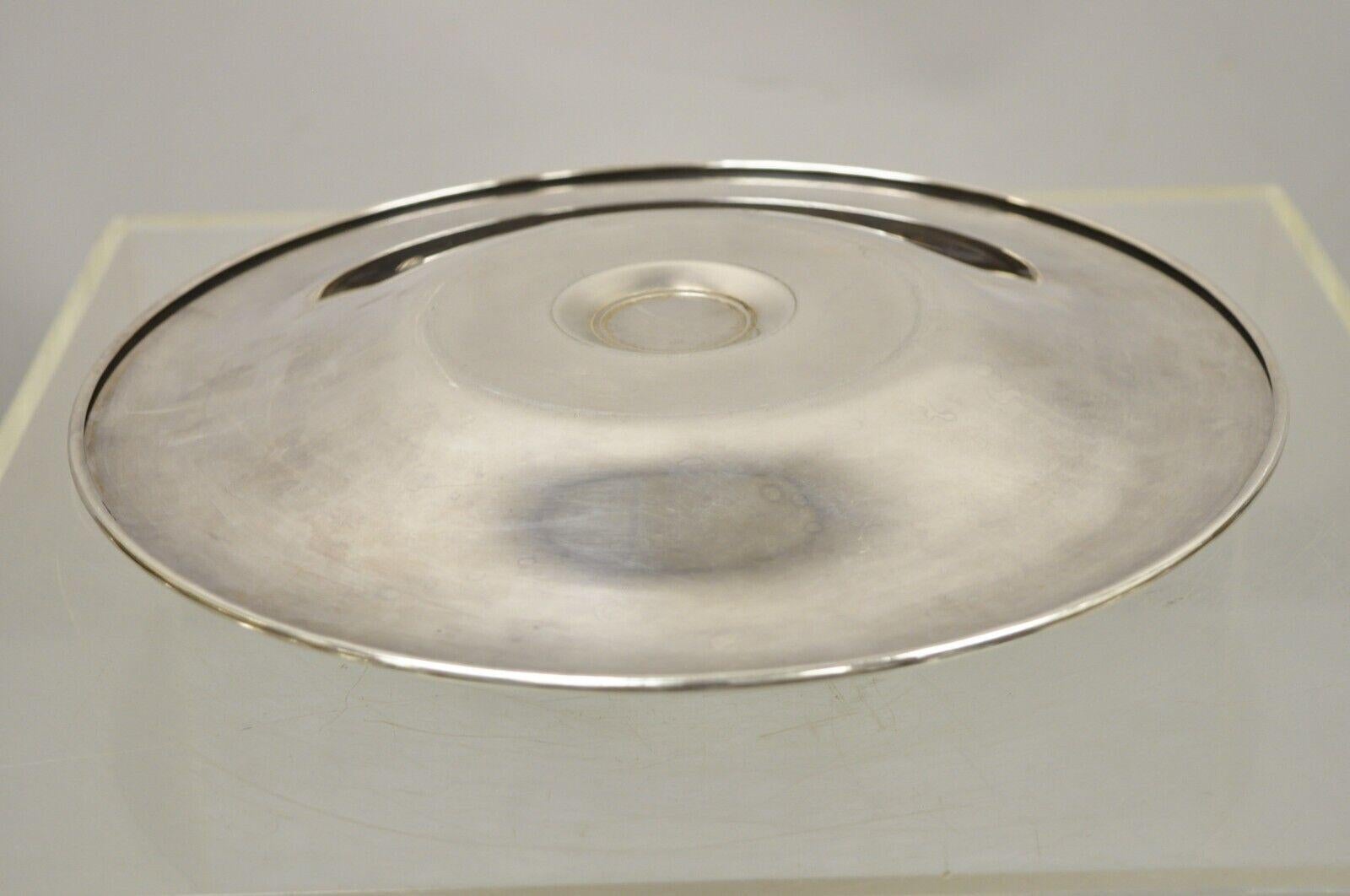 Oneida Silver Plate Serving Platter Dish Shrimp Cocktail Chips and Dip Tray In Good Condition In Philadelphia, PA